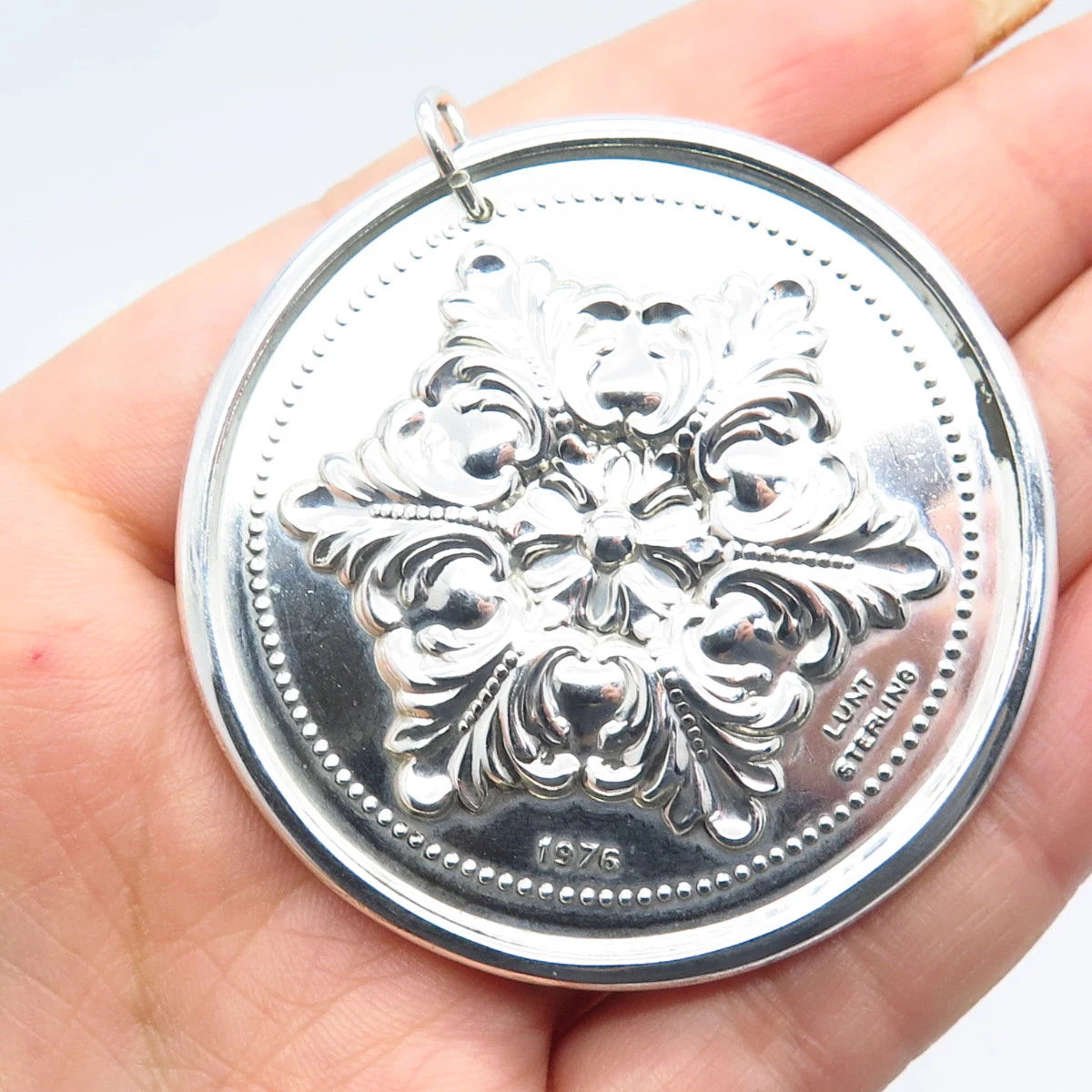 925 Sterling Silver Vintage Lunt 1976 Floral Ornament