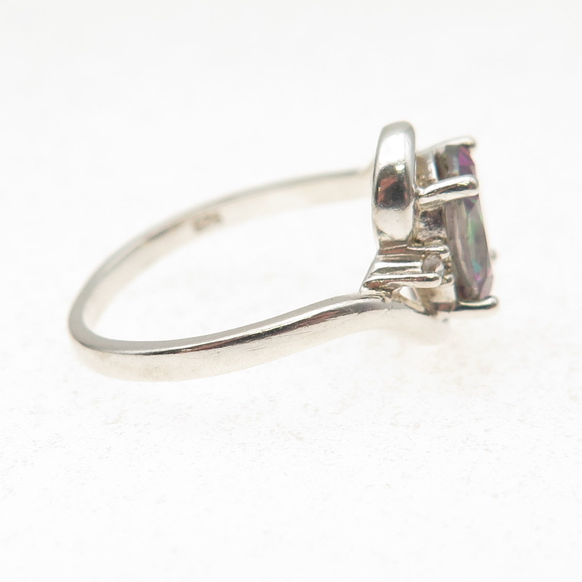 Nevada 925 Sterling Silver Vintage Real Mystic Topaz & C Z Ring Size 8