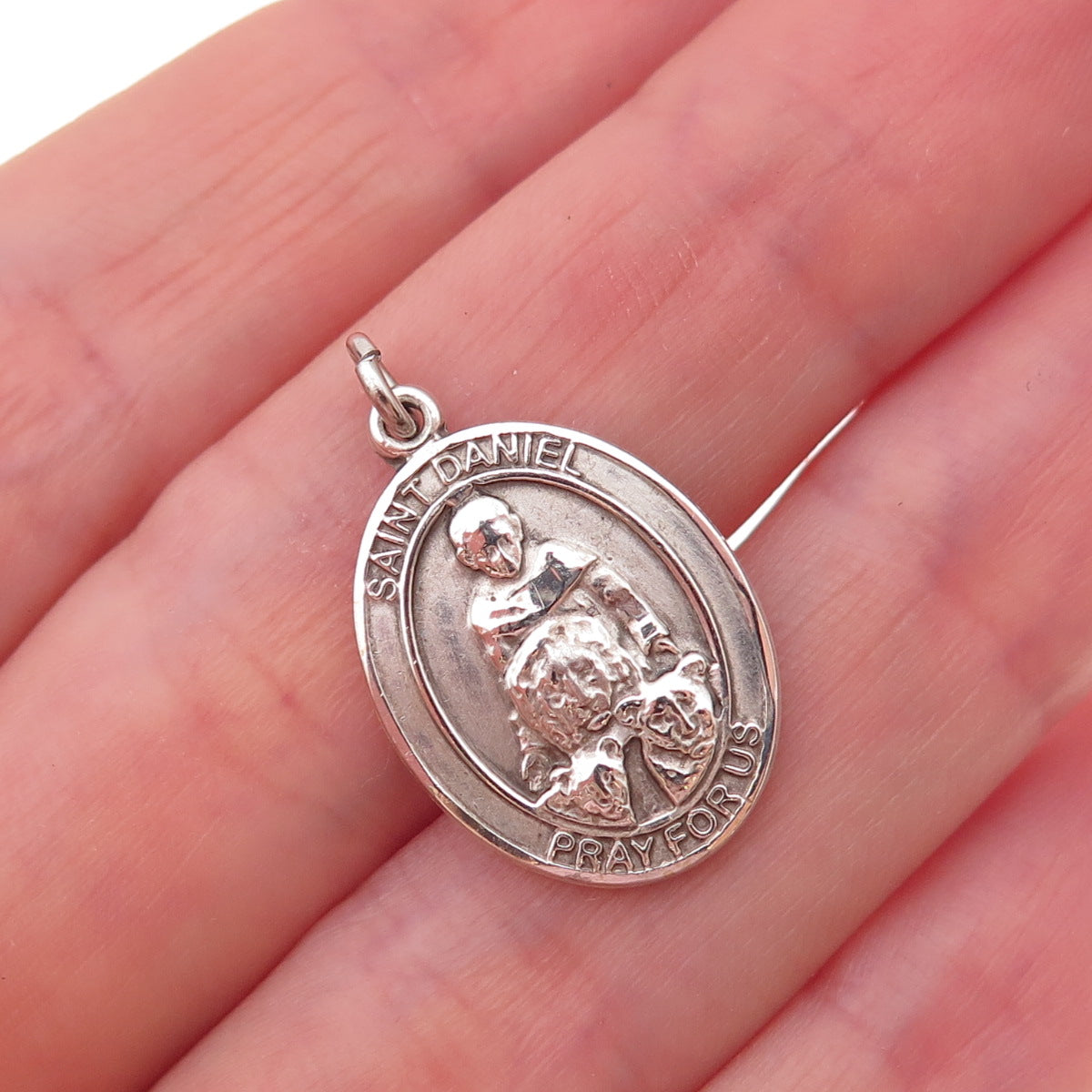 Bliss 925 Sterling Silver Antique Art Deco Saint Daniel Religious Charm Pendant