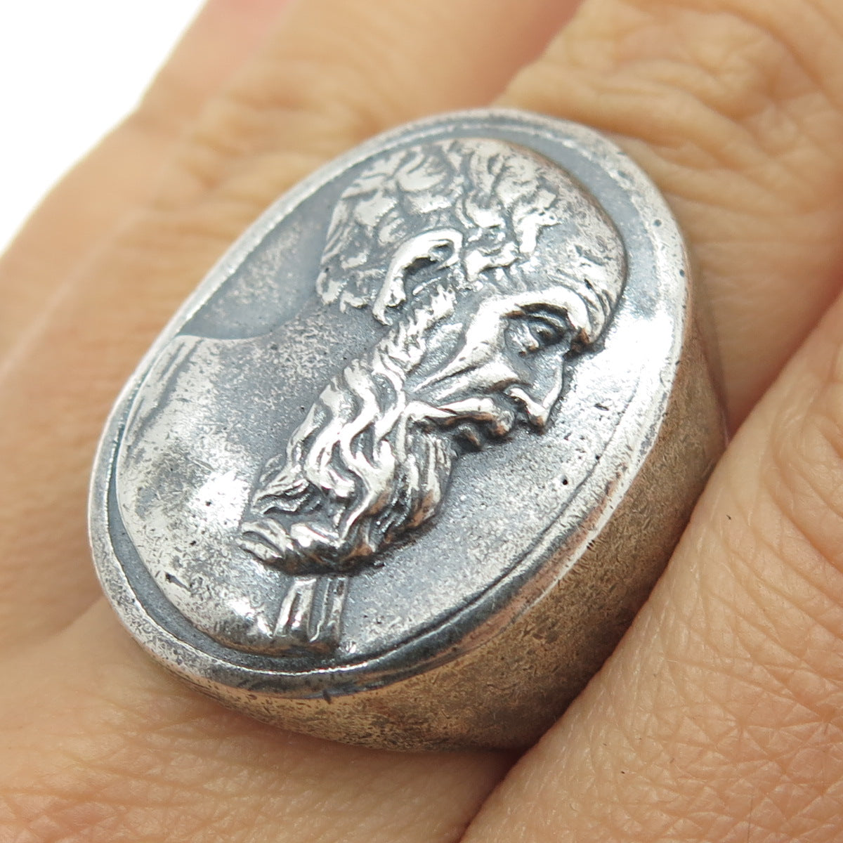 800 Silver Antique France Epicurus Greek Philosopher Oxidized Ring Size 9.25