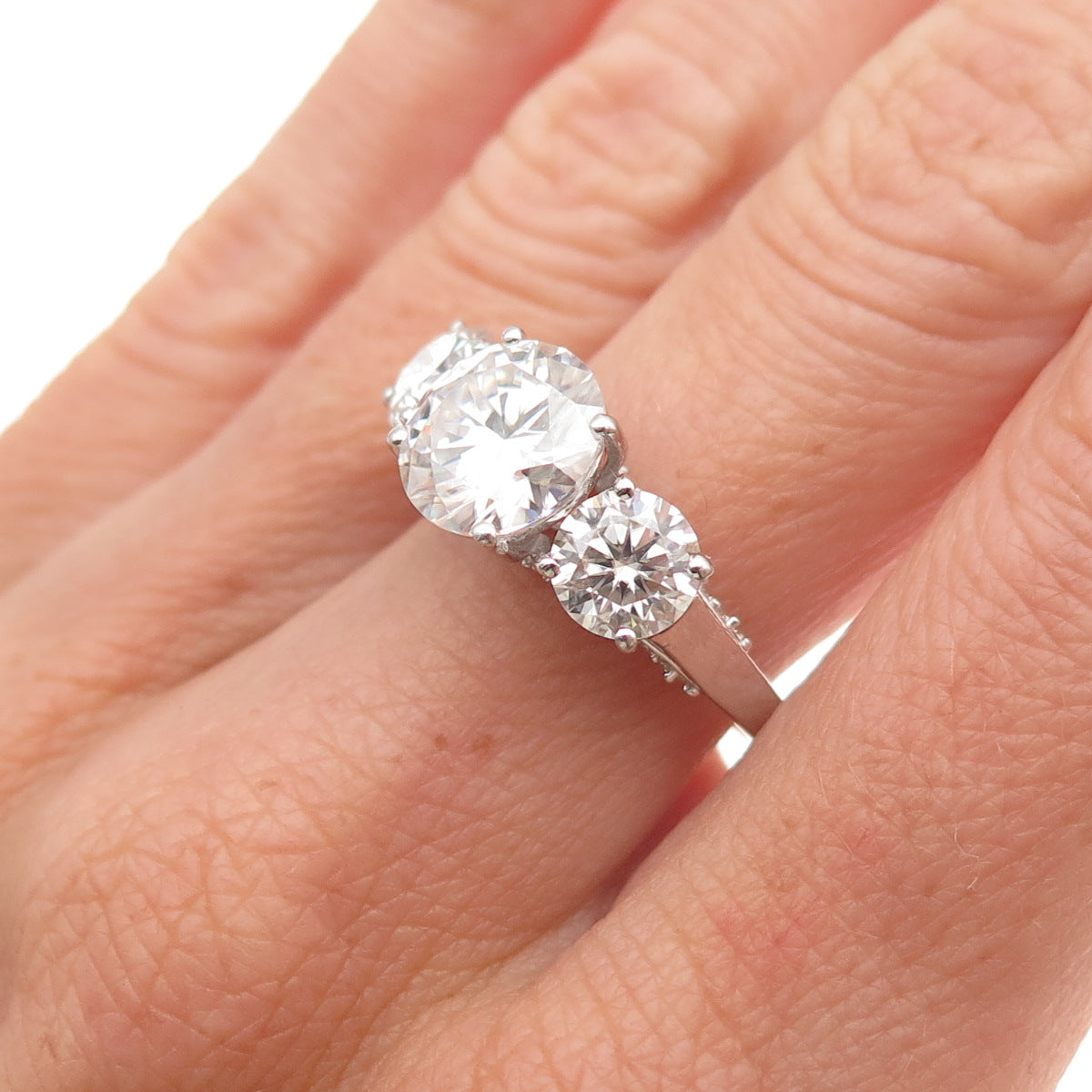 D'Joy 925 Sterling Silver Real Moissanite Engagement Ring Size 7.25
