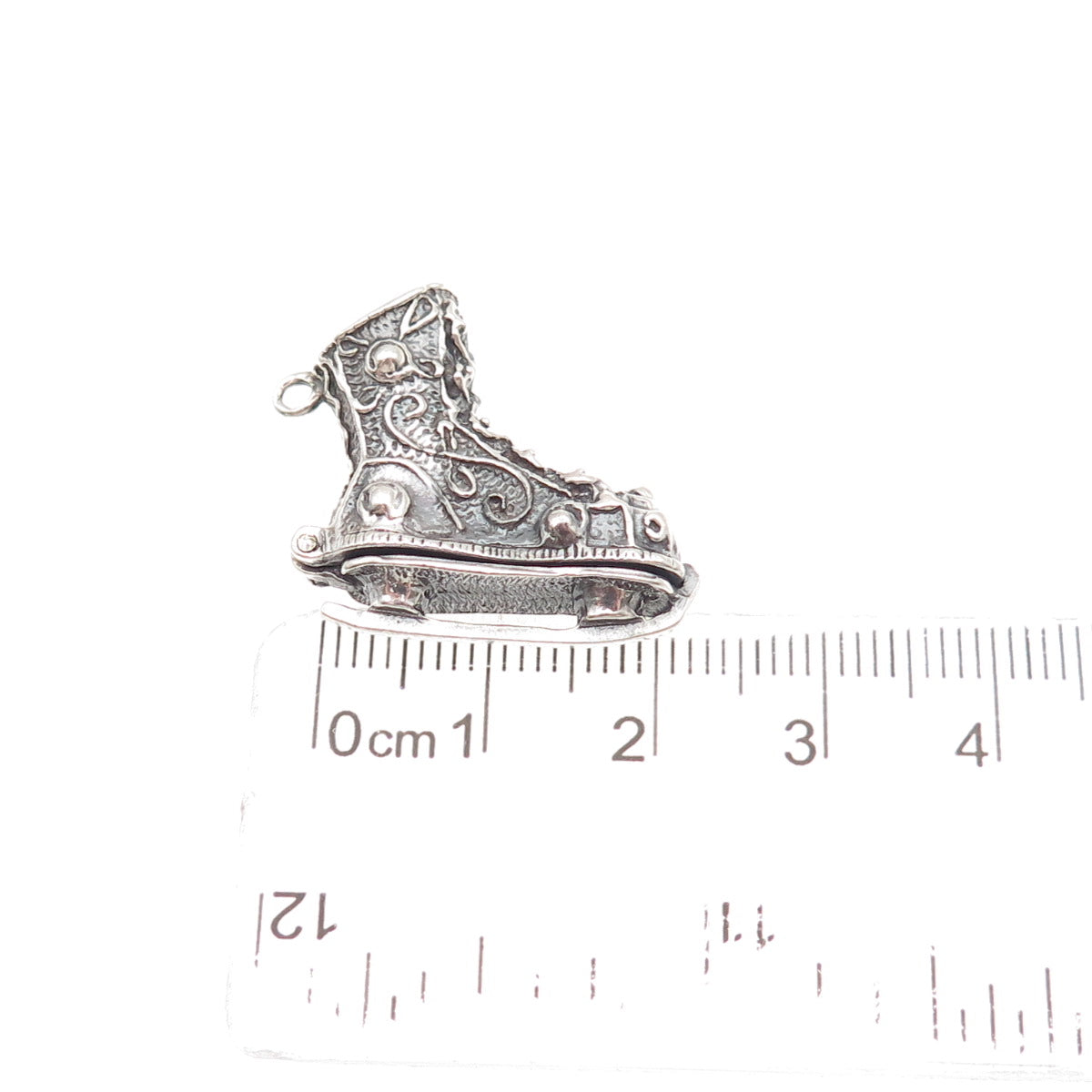 925 Sterling Silver Vintage Ice Skate Oxidized Mini Open Charm Pendant