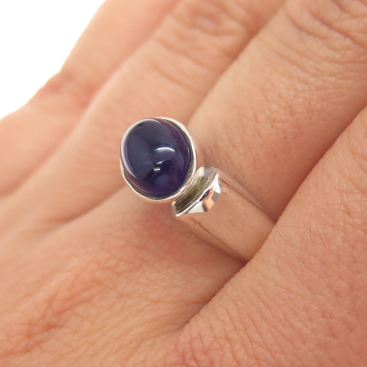 925 Sterling Silver Vintage Real Amethyst Modernist Ring Size 8.25