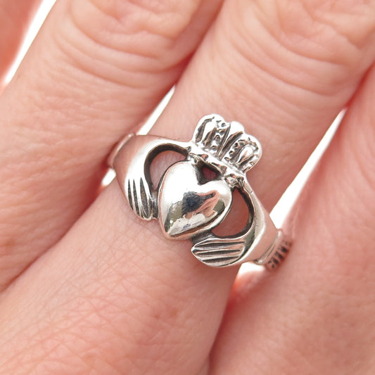 925 Sterling Silver Vintage Irish Claddagh Oxidized Ring Size 8.5
