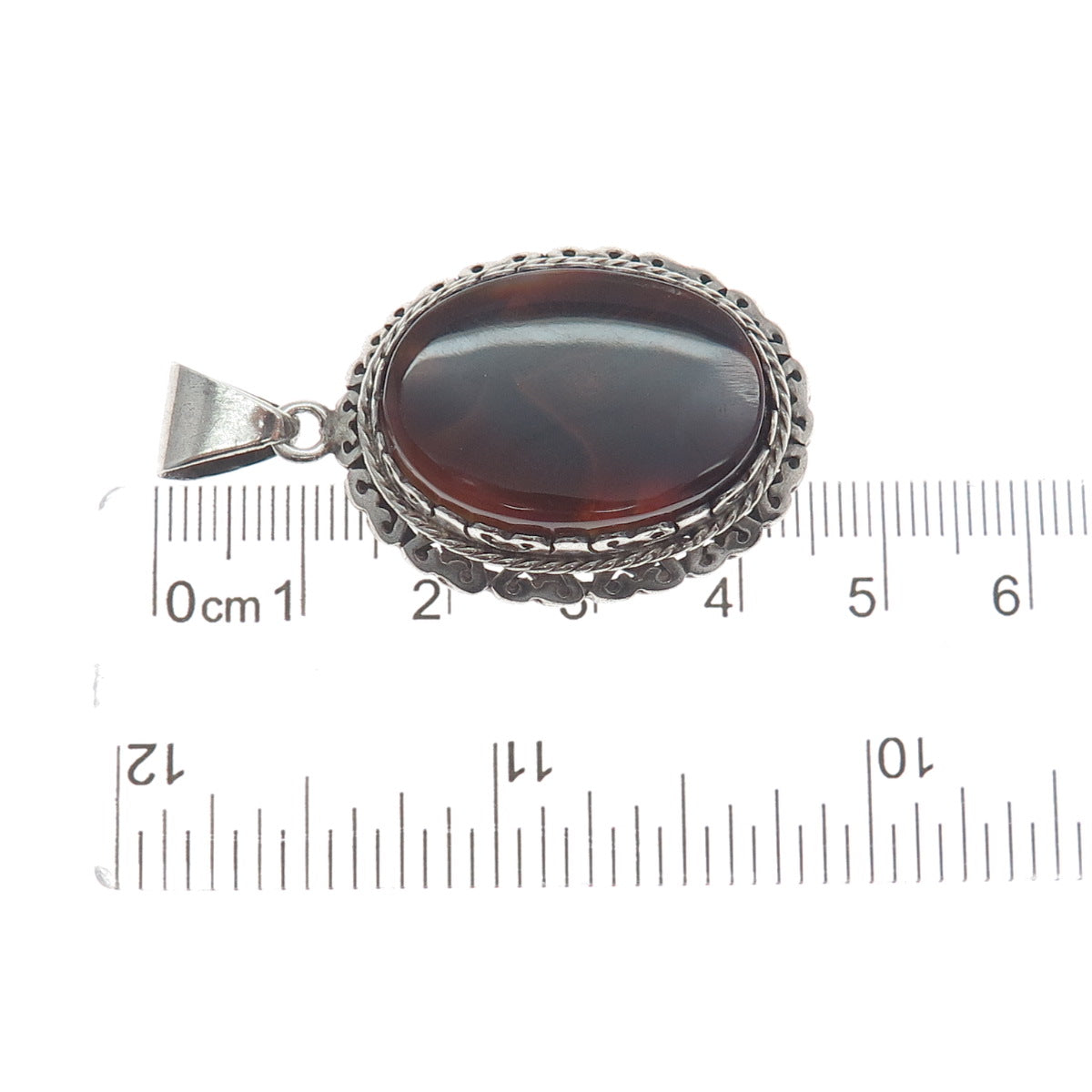950 Silver Vintage Real Oval-Cut Agate Roped Pendant