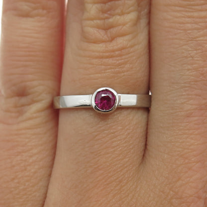 925 Sterling Silver Pink Round-Cut Shaped C Z Ring Size 7
