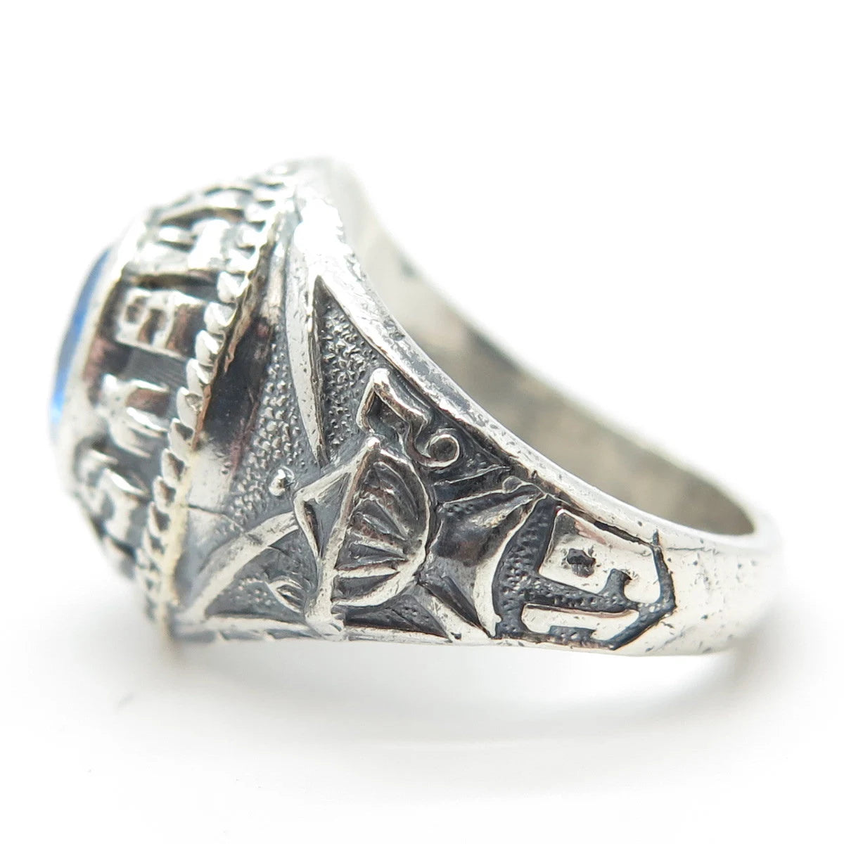 925 Sterling Silver Vintage Blue Glass "St. Leo" School Ring Size 7