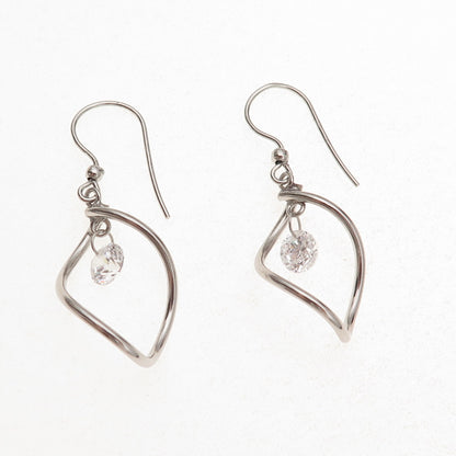 925 Sterling Silver Vintage Italy Round-Cut C Z Modernist Petal Dangle Earrings
