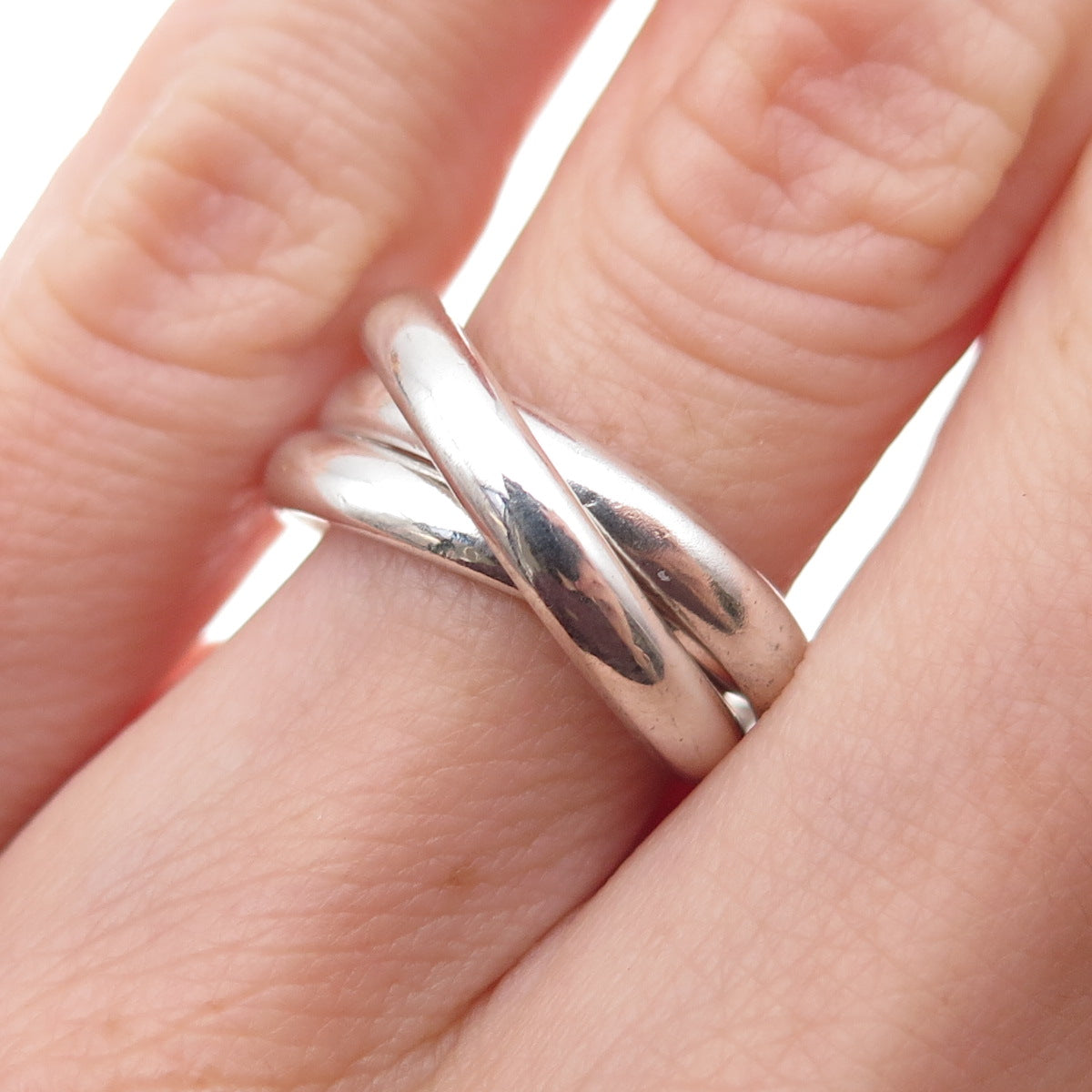 925 Sterling Silver Vintage Interlocked Trinity Band Ring Size 5.5