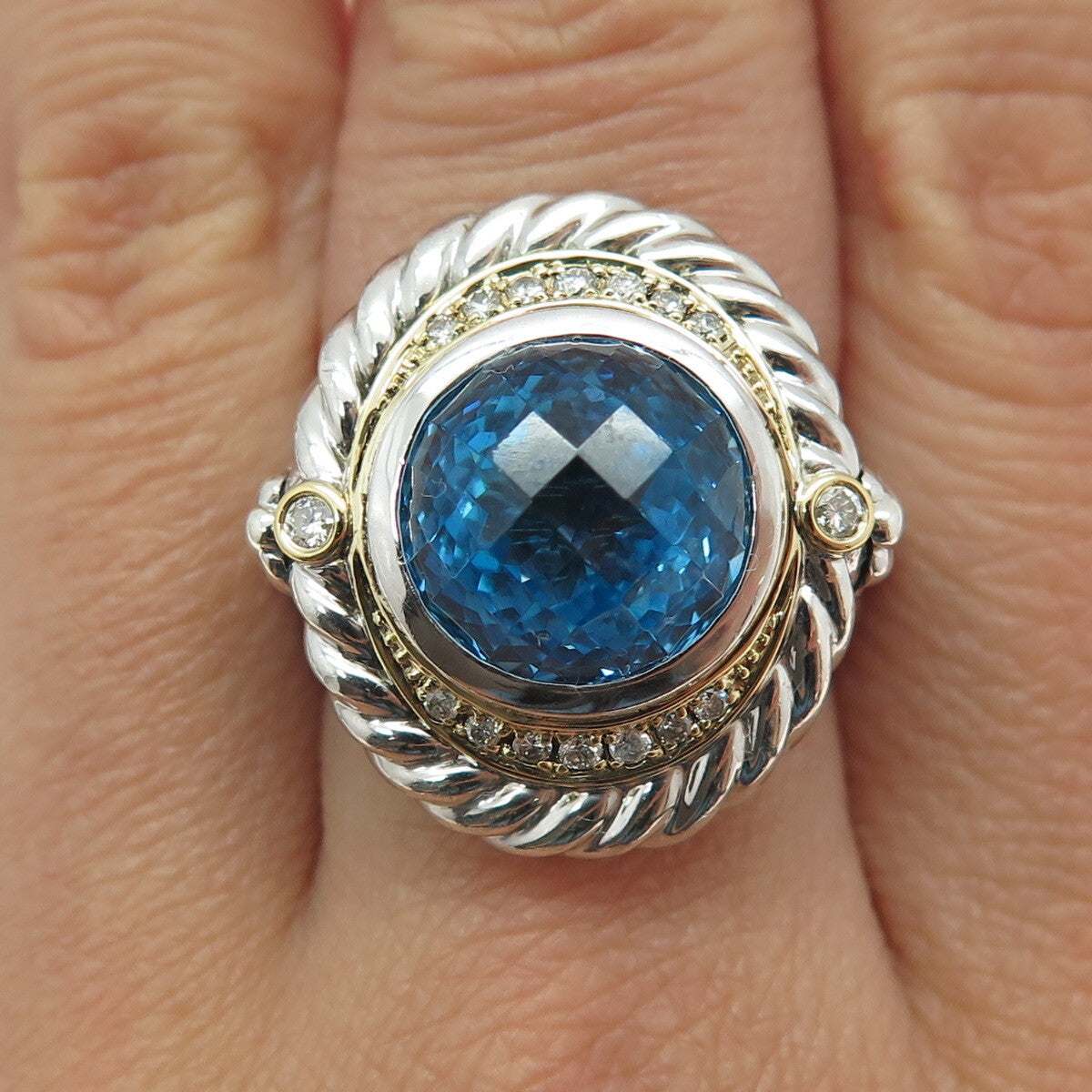DANWAK 18K Gold Sterling 16 Diamond 0.20ct & Blue Topaz 10.09ct Ring Size 7