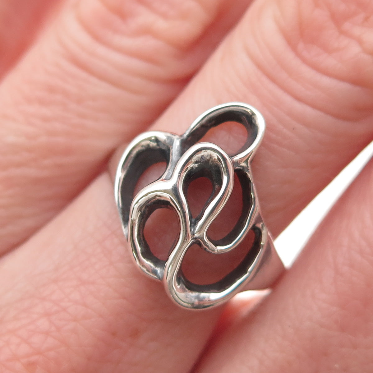 925 Sterling Silver Vintage Modernist Oxidized Ring Size 8