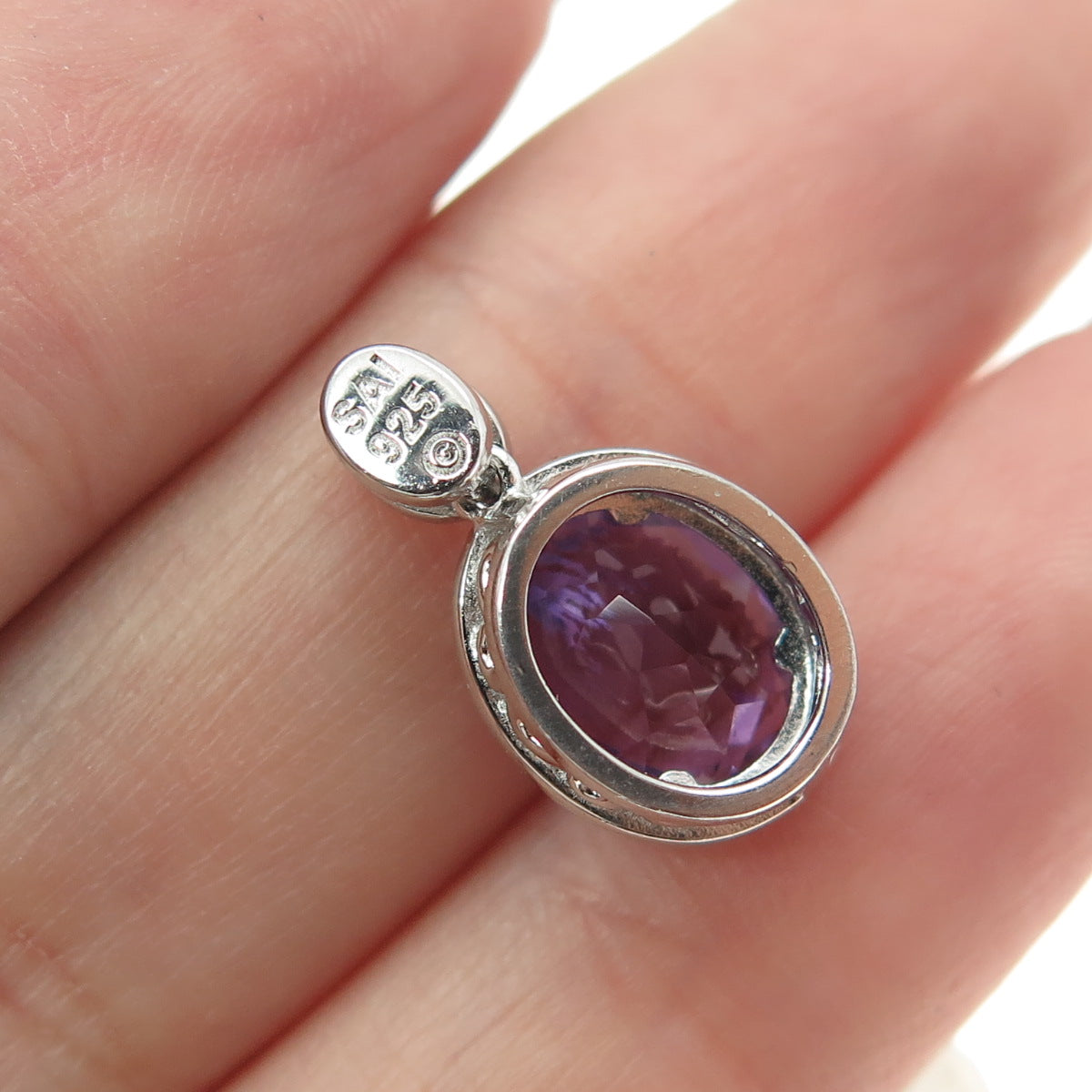 SAI 925 Sterling Silver Real Round-Cut Diamond & Amethyst Minimalist Pendant