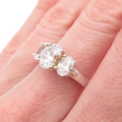 925 Sterling Silver Oval-Cut C Z Engagement Ring Size 7