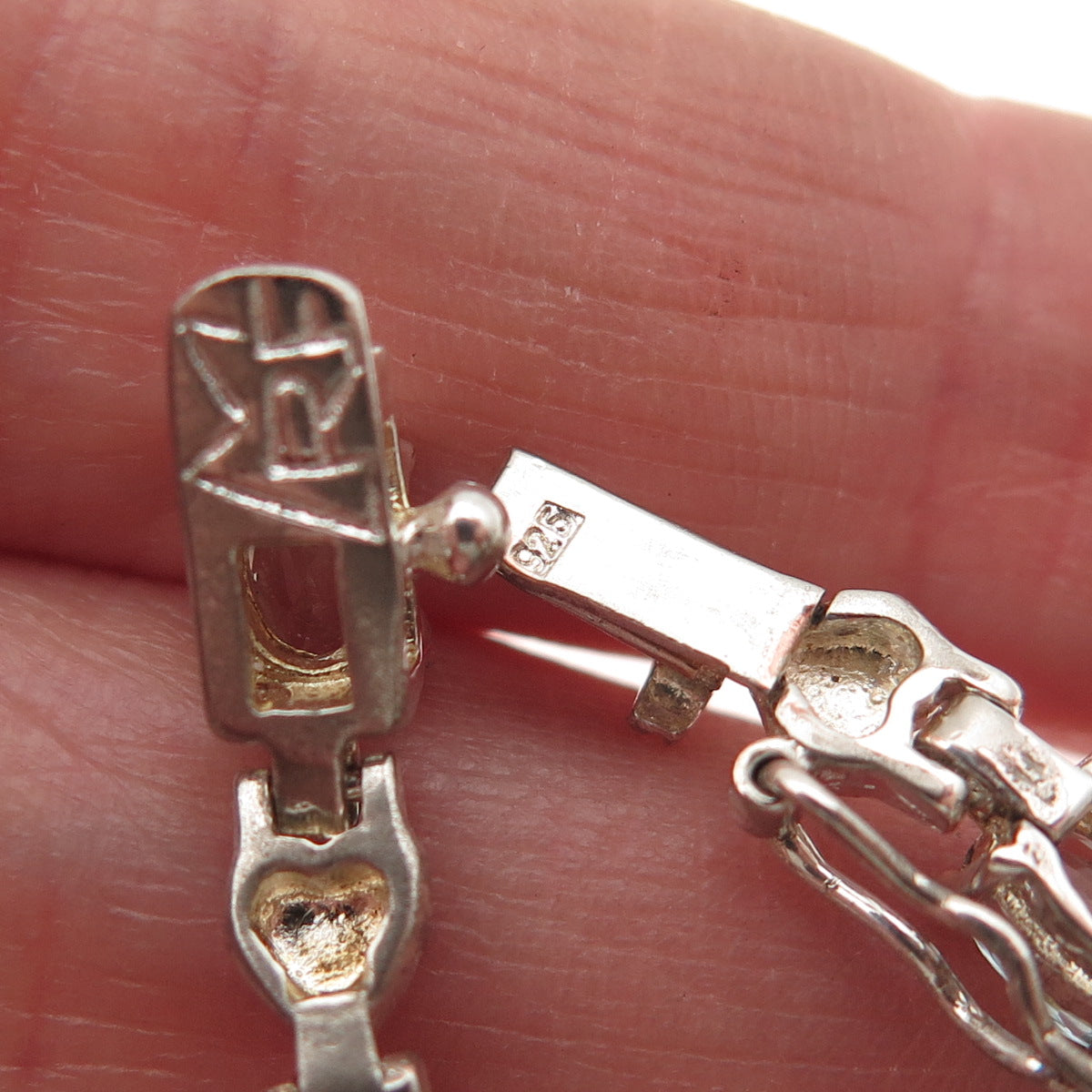 M.R.F. RESOURCES 925 Sterling Silver Real Blue Topaz Bracelet 7.25"