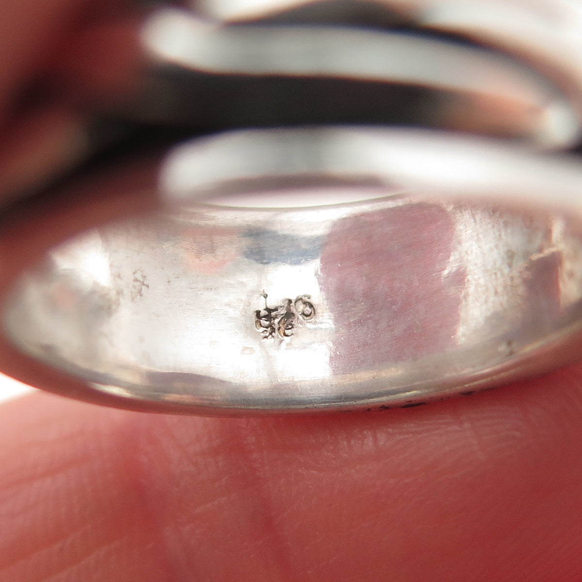 925 Sterling Silver Vintage Woven Oxidized Rotating Band Ring Size 7.5