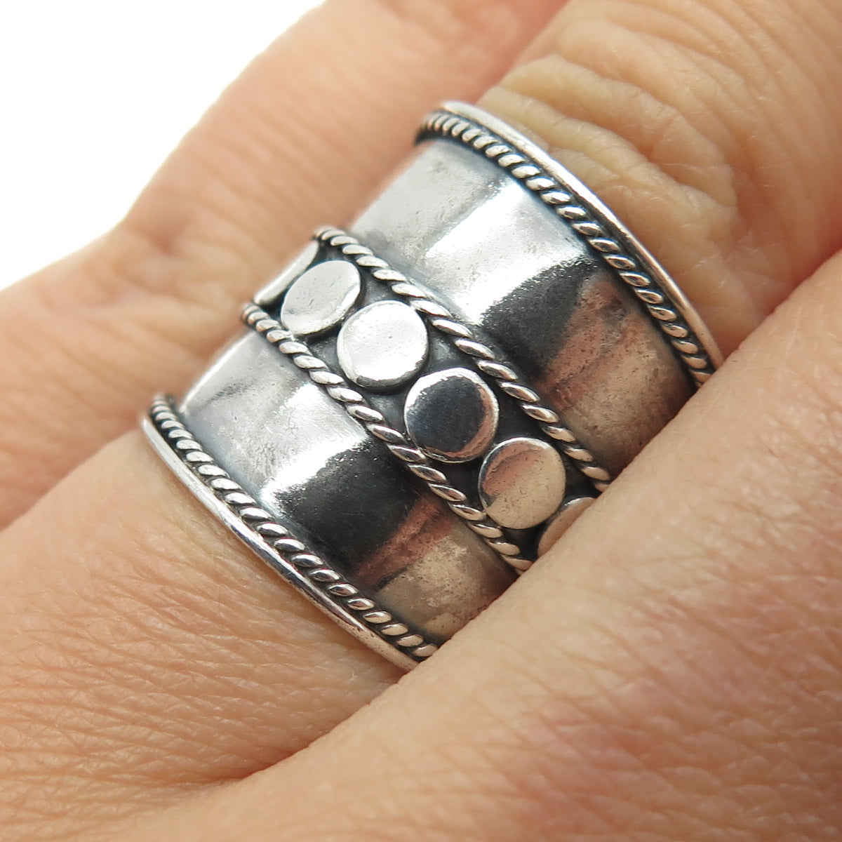 925 Sterling Silver Vintage Ethnic Statement Oxidized Ring Size 7.25