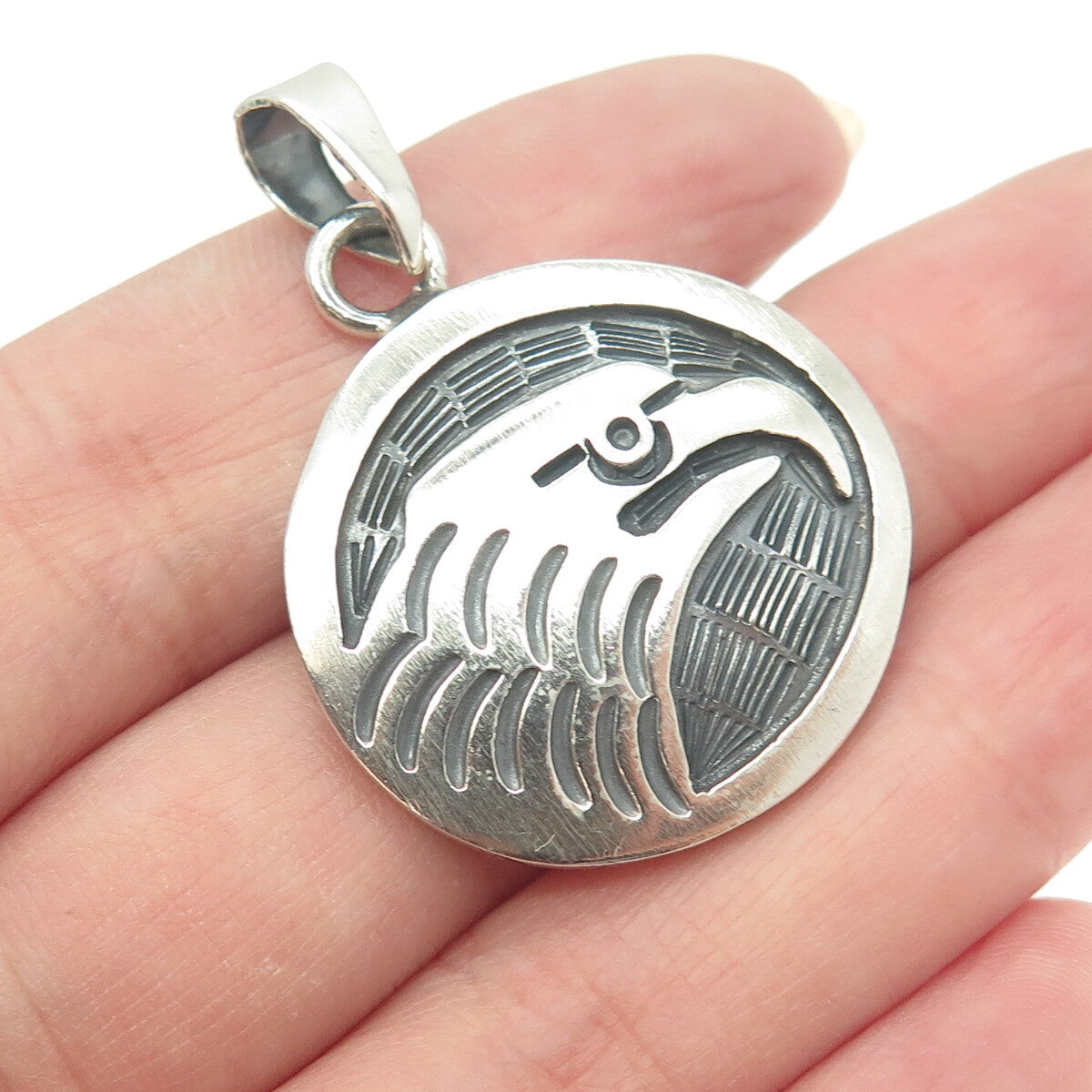 925 Sterling Silver Vintage Southwestern Native Eagle Round Pendant