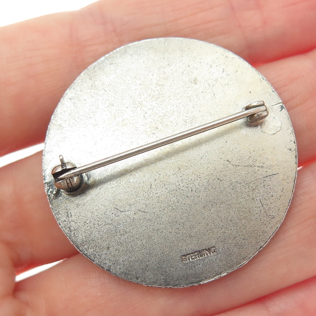 925 Sterling Silver Antique Brookwood Child Care Oxidized Medal Pin Brooch