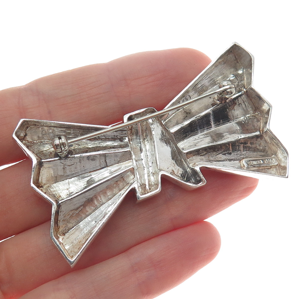 925 Sterling Silver Vintage DND Modernist Bow Pin Brooch