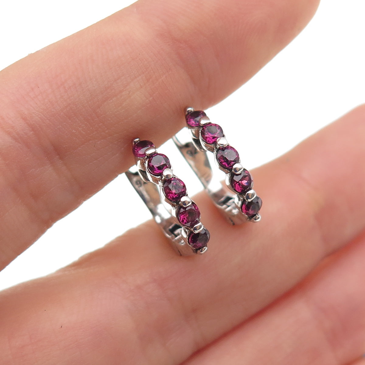 925 Sterling Silver Real Round-Cut Rhodolite Earrings