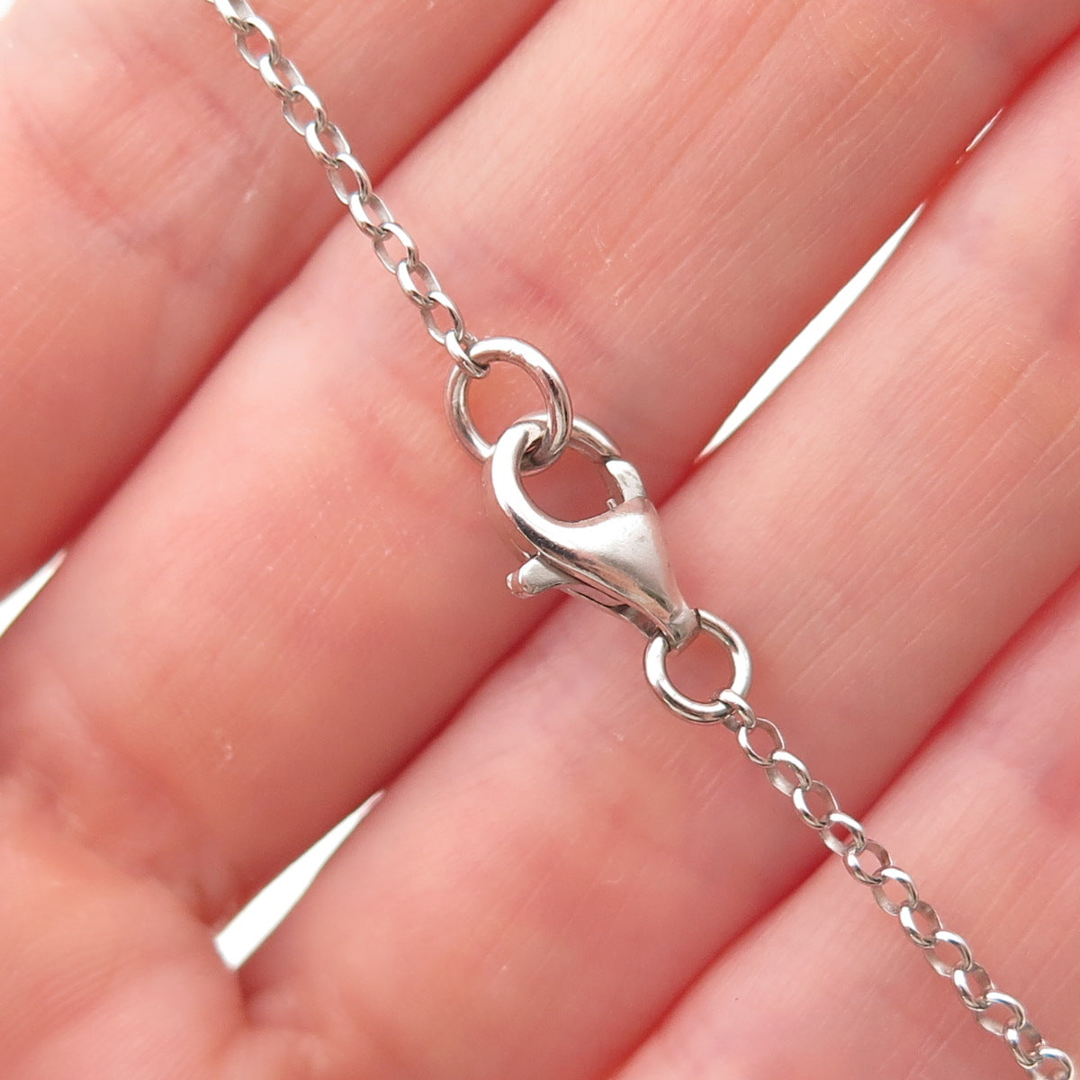 925 Sterling Silver Round-Cut C Z Modernist Fish Rolo Chain Necklace 16-18"