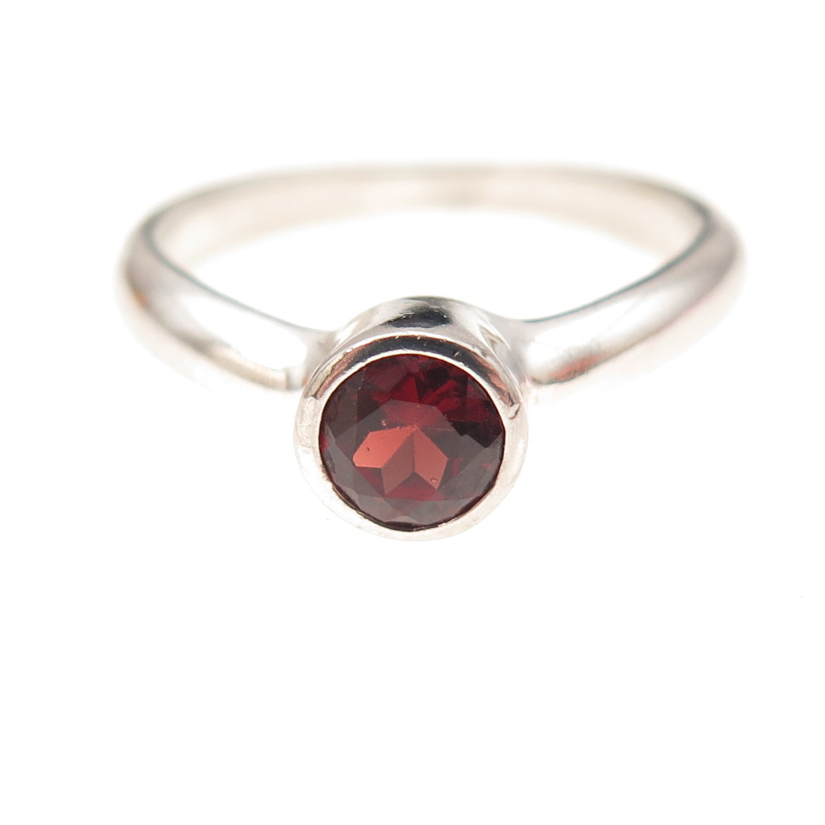 925 Sterling Silver Vintage Real Round-Cut Red Garnet Ring Size 7.25