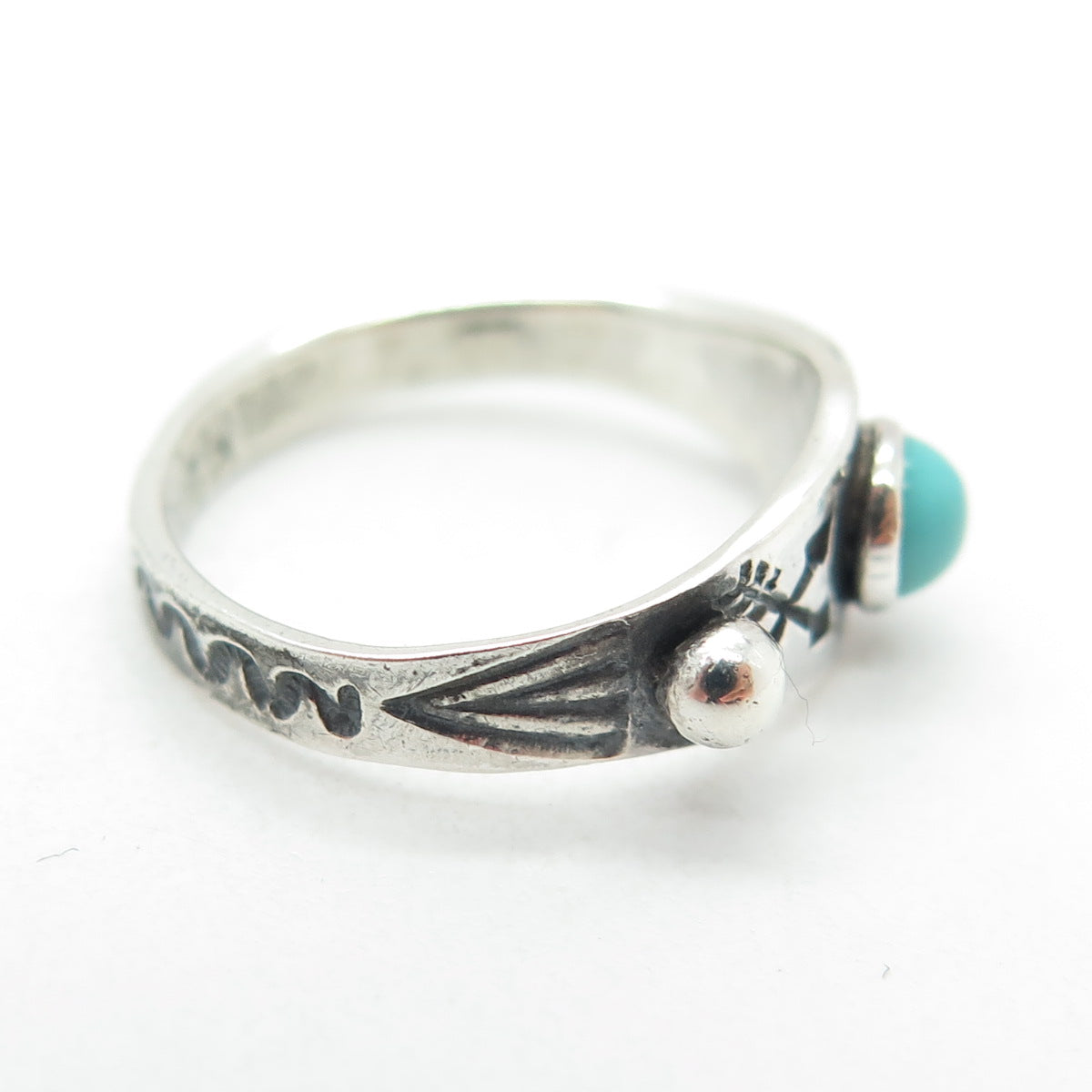 Old Pawn Sterling Silver Vintage Turquoise Arrow Oxidized Tribal Ring Size 5.25