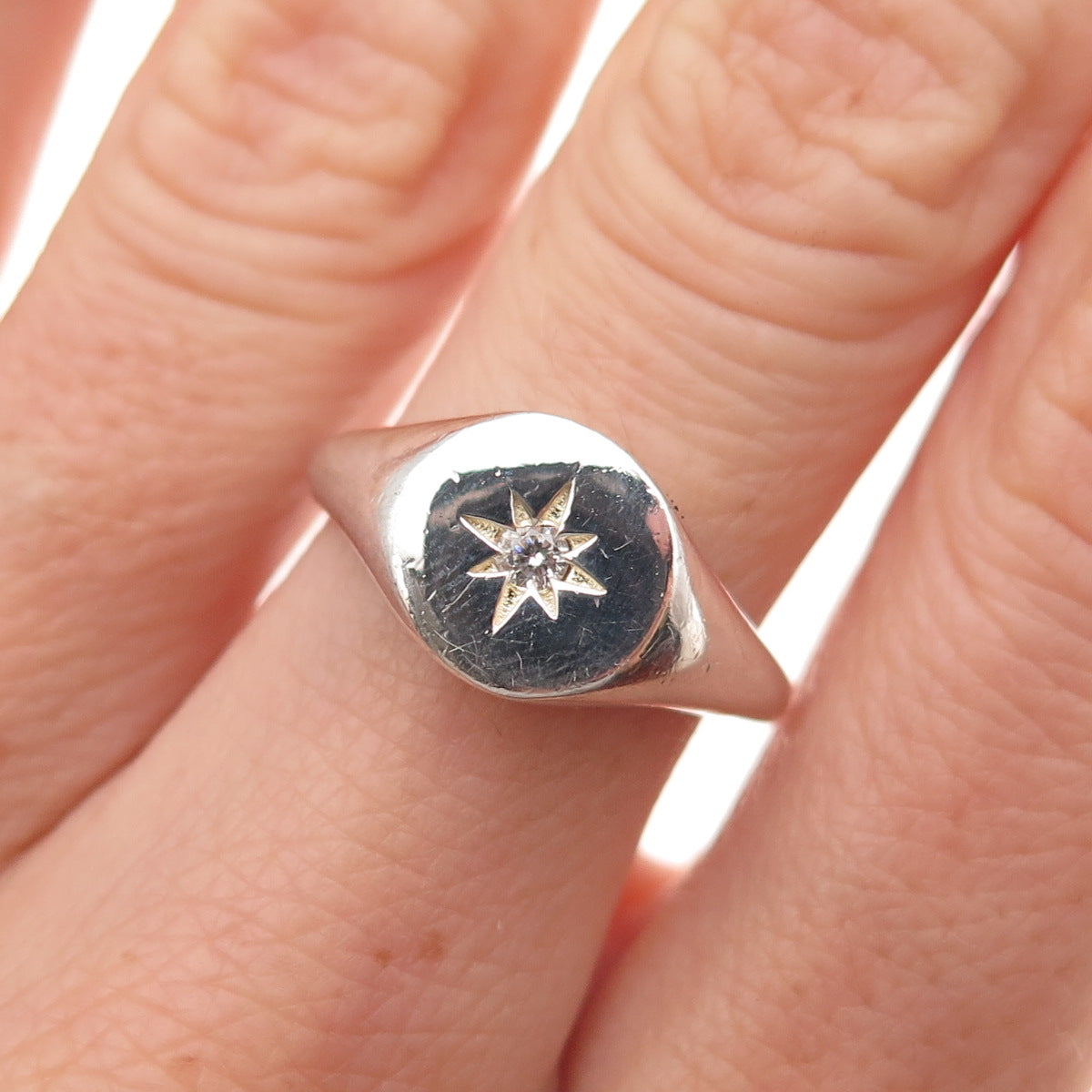 925 Sterling Silver Vintage Round-Cut C Z Starburst Signet Ring Size 7