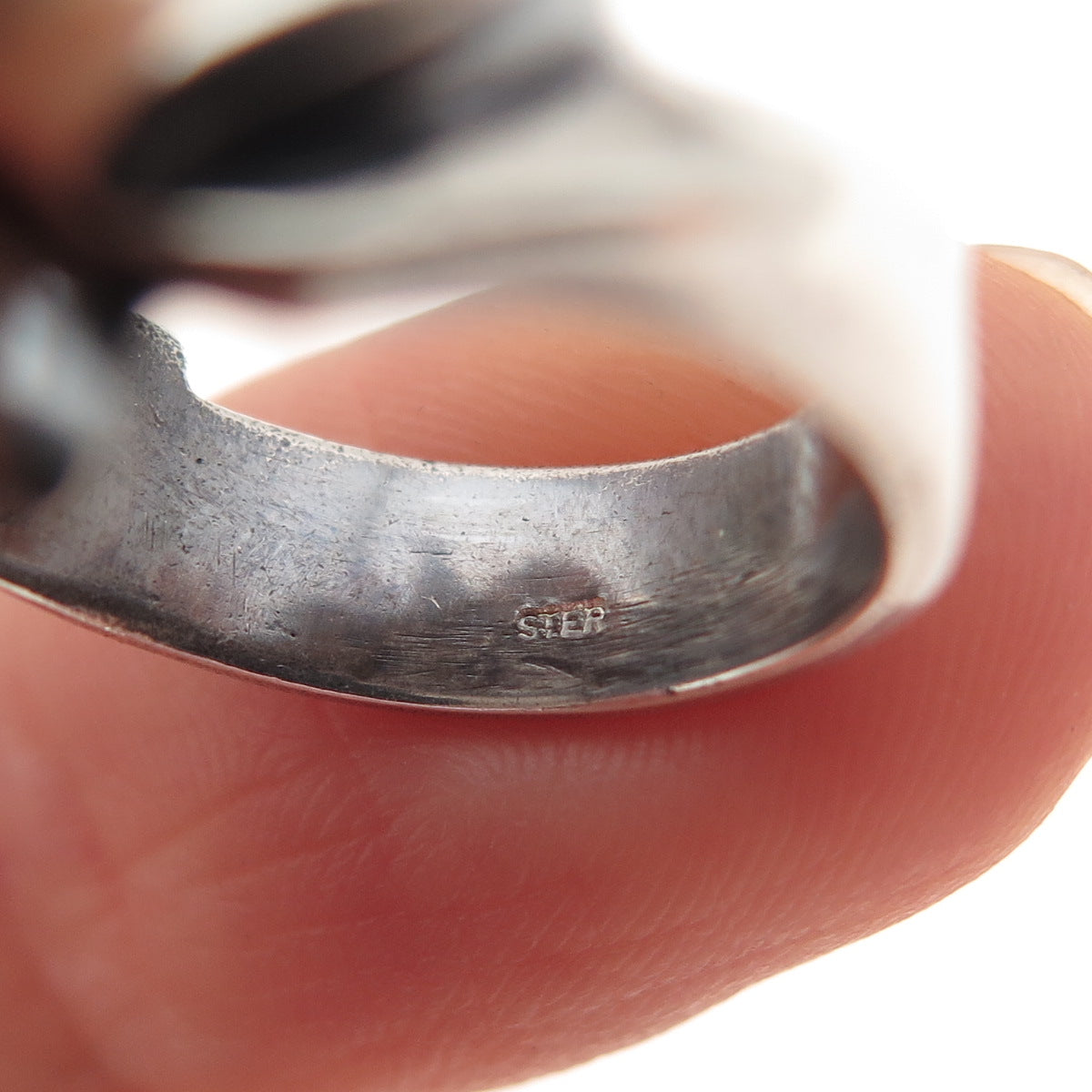 925 Sterling Silver Vintage Modernist Oxidized Ring Size 5.5
