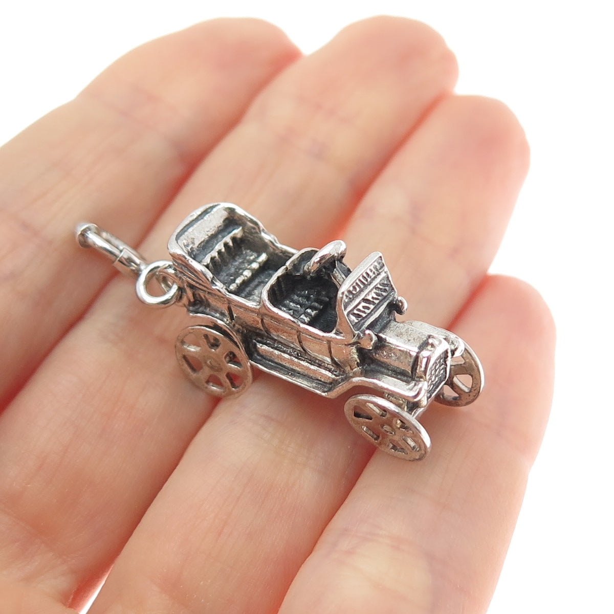 925 Sterling Vintage Carriage Car Spring Ring Lock Oxidized Movable 3D Pendant