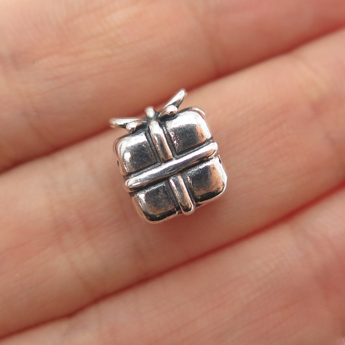 PANDORA 925 Sterling Silver Present Box Slide Bead Charm