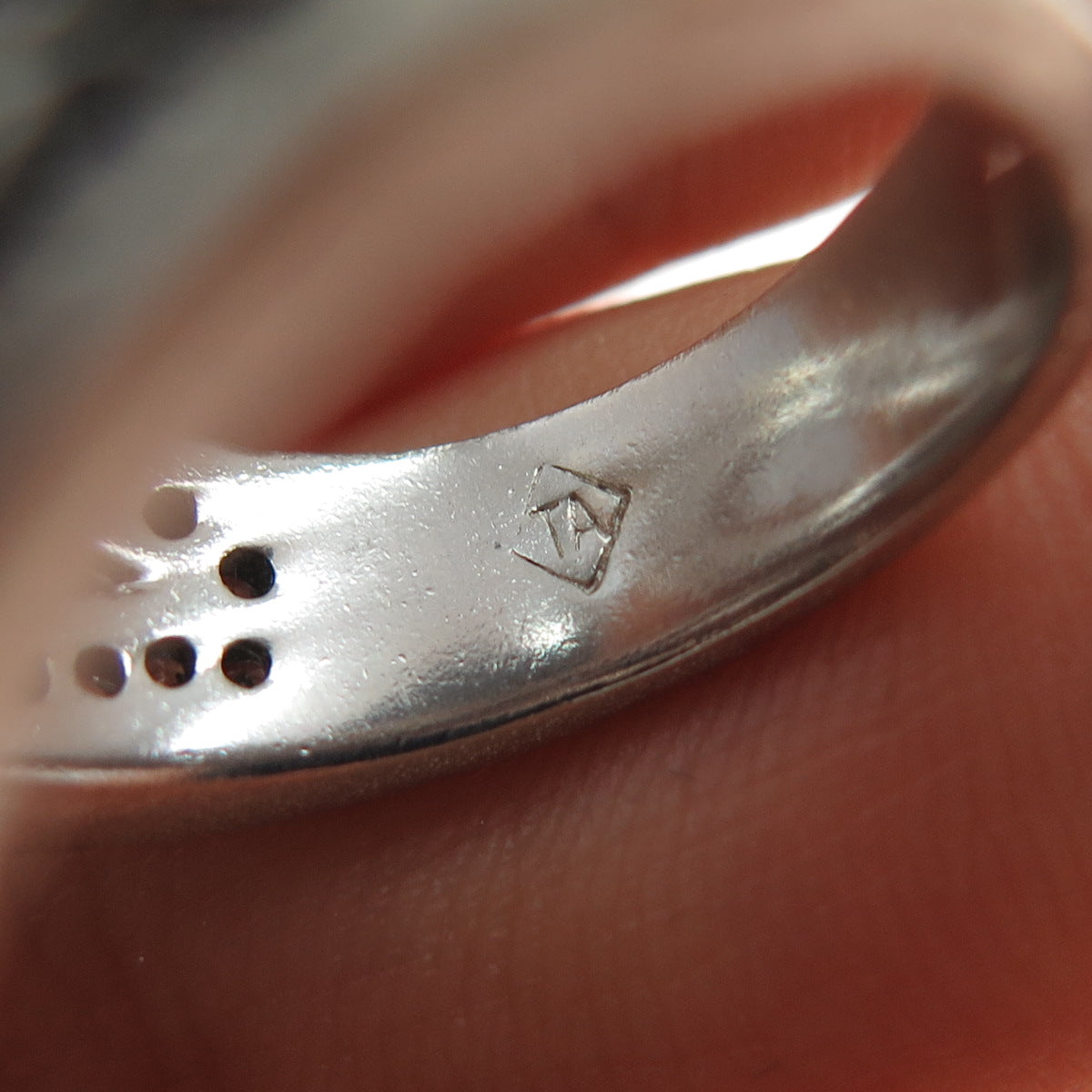925 Sterling Silver Vintage Round-Cut C Z Adjustable Ring Size 8.5