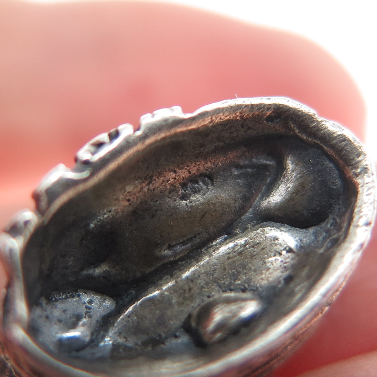 800 Silver Vintage Colosseum Oxidized Minimalist 3D Charm Pendant