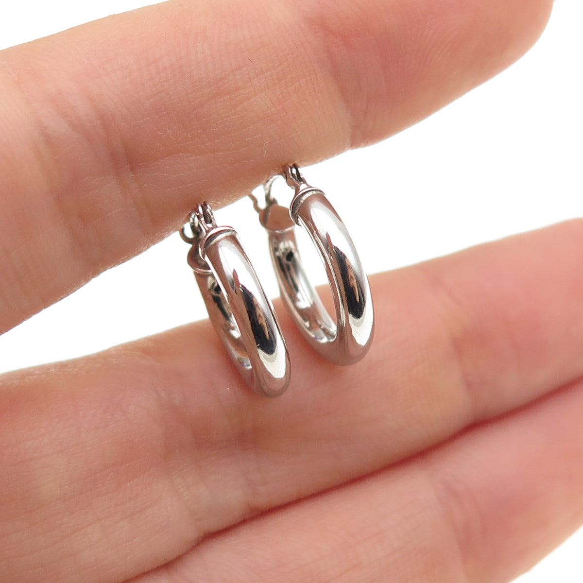 925 Sterling Silver Hoop Earrings