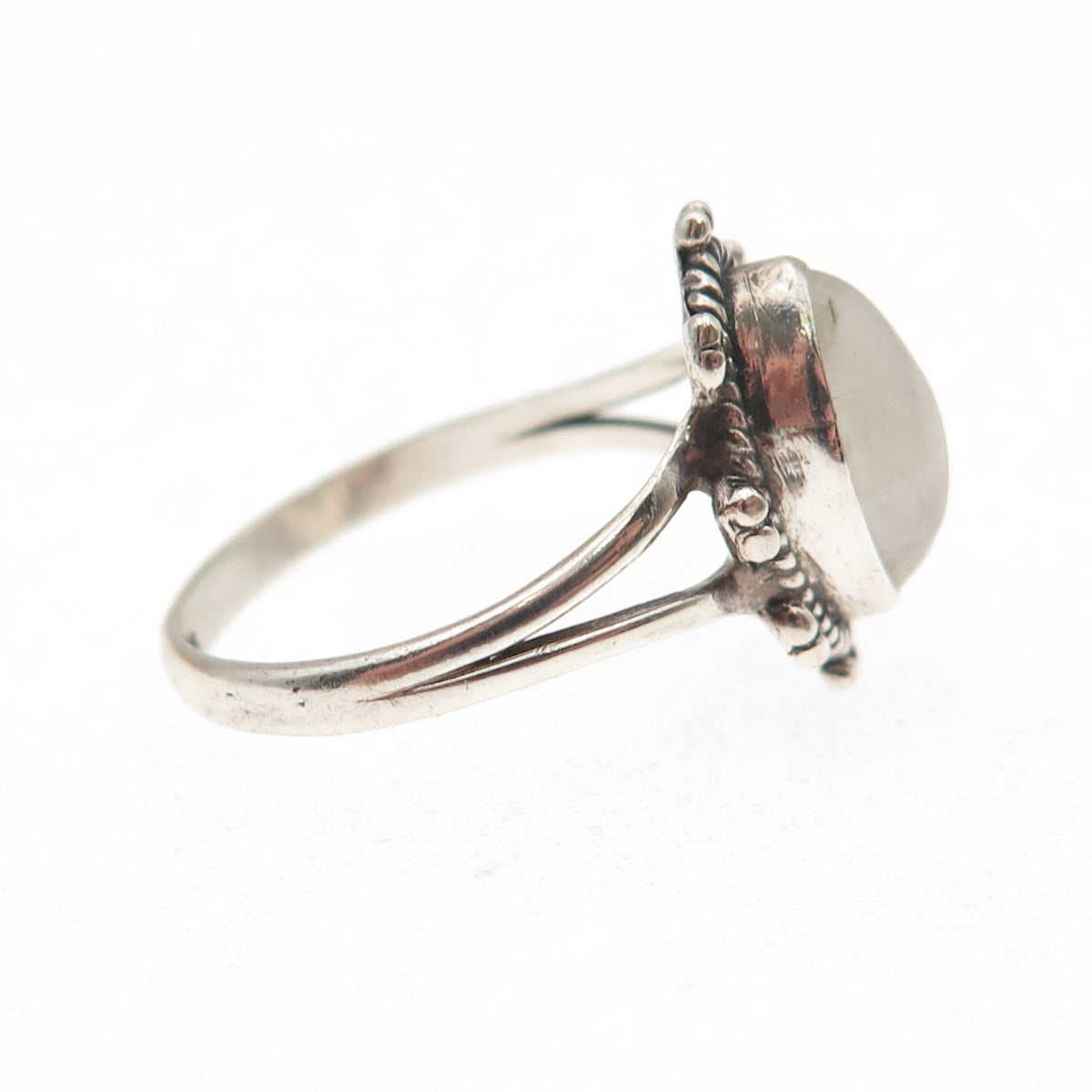 925 Sterling Silver Vintage Real Moonstone Oxidized Ring Size 6.5