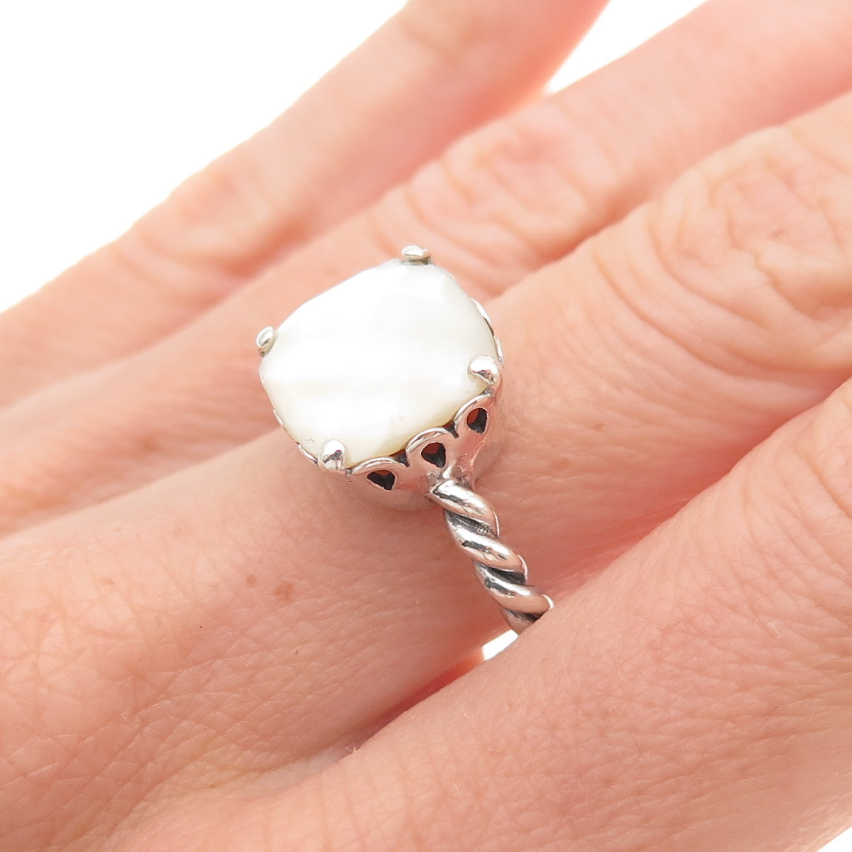 Pandora 925 Sterling Silver Real MOP Elegant Sincerity Ring Size 5.75