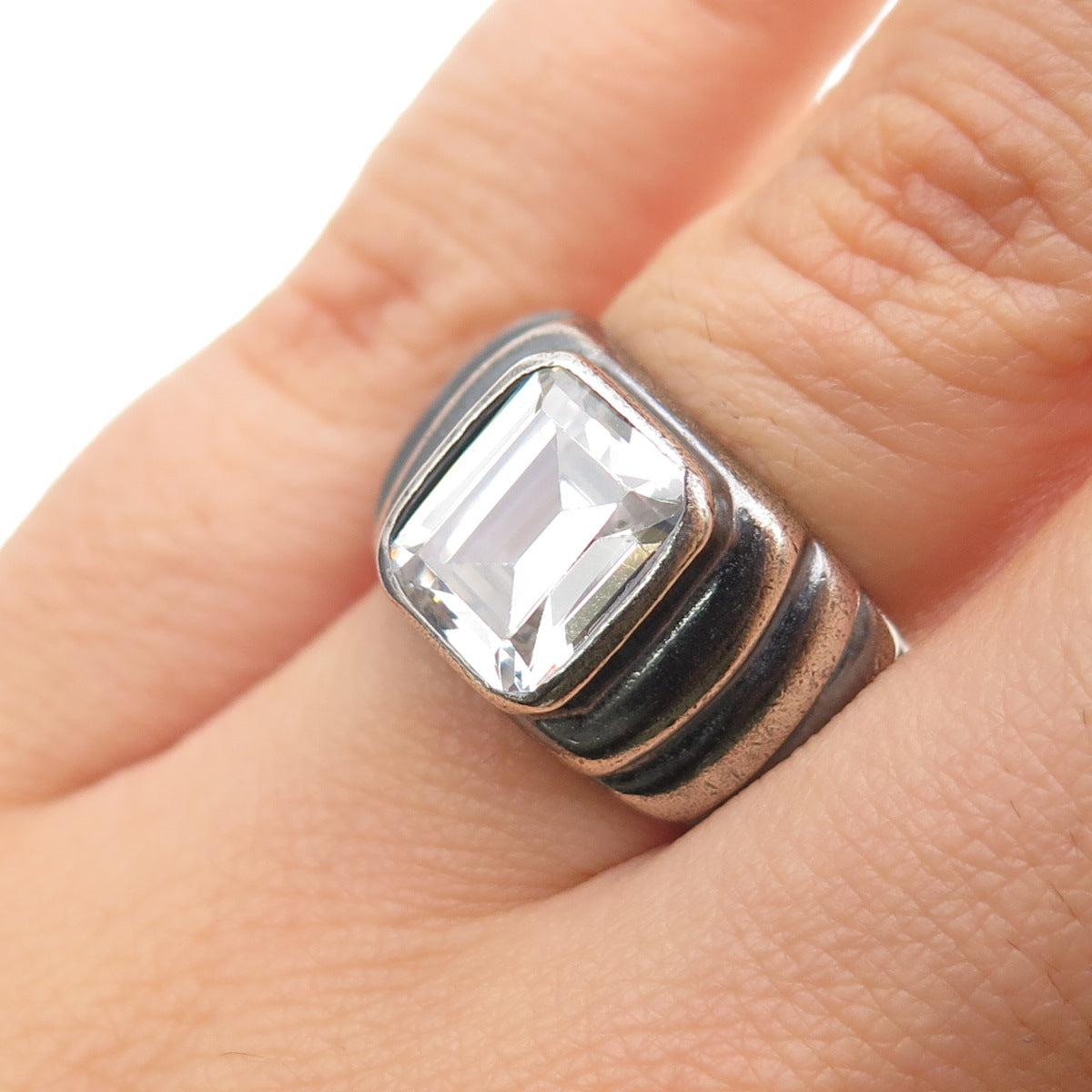 925 Sterling Silver Vintage Emerald-Cut C Z Modernist Oxidized Ring Size 6