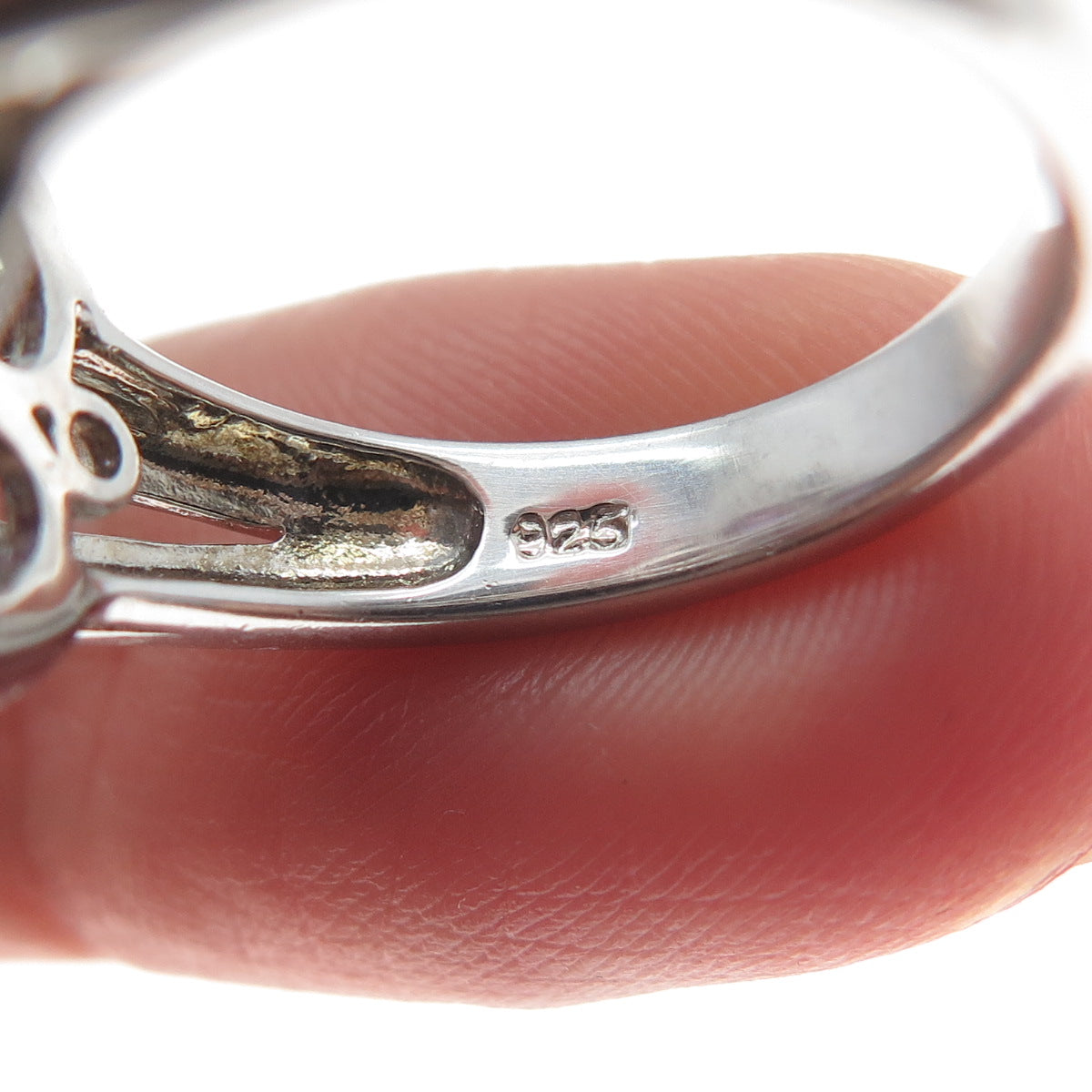 925 Sterling Silver Real Amethyst & White Topaz Gem Cluster Ring Size 7.25