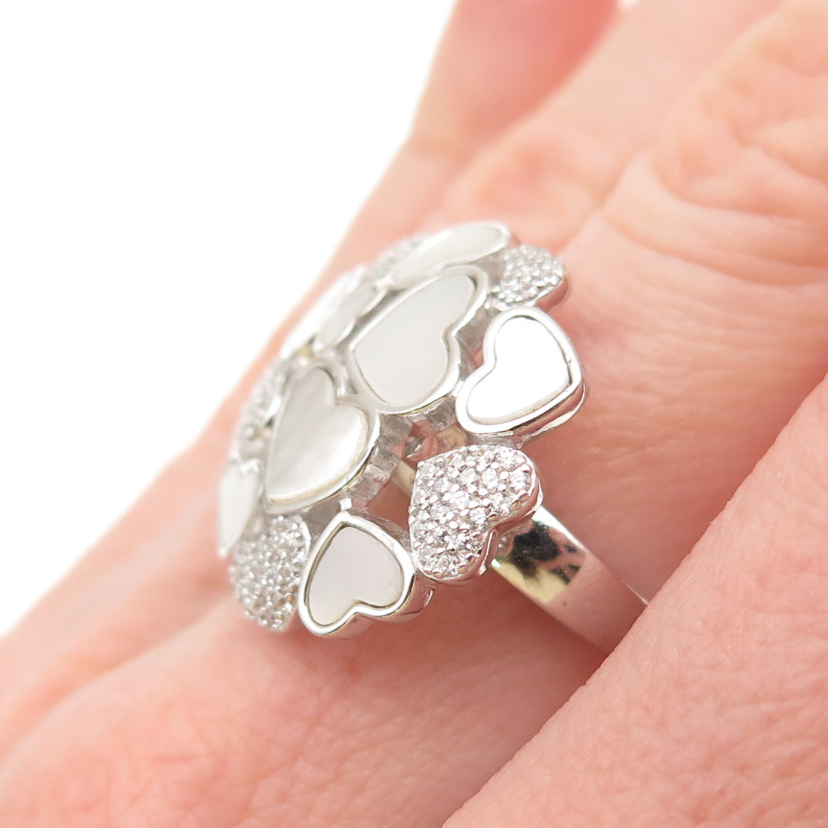 925 Sterling Silver Vintage Real MOP & C Z Heart Cluster Ring Size 6.25