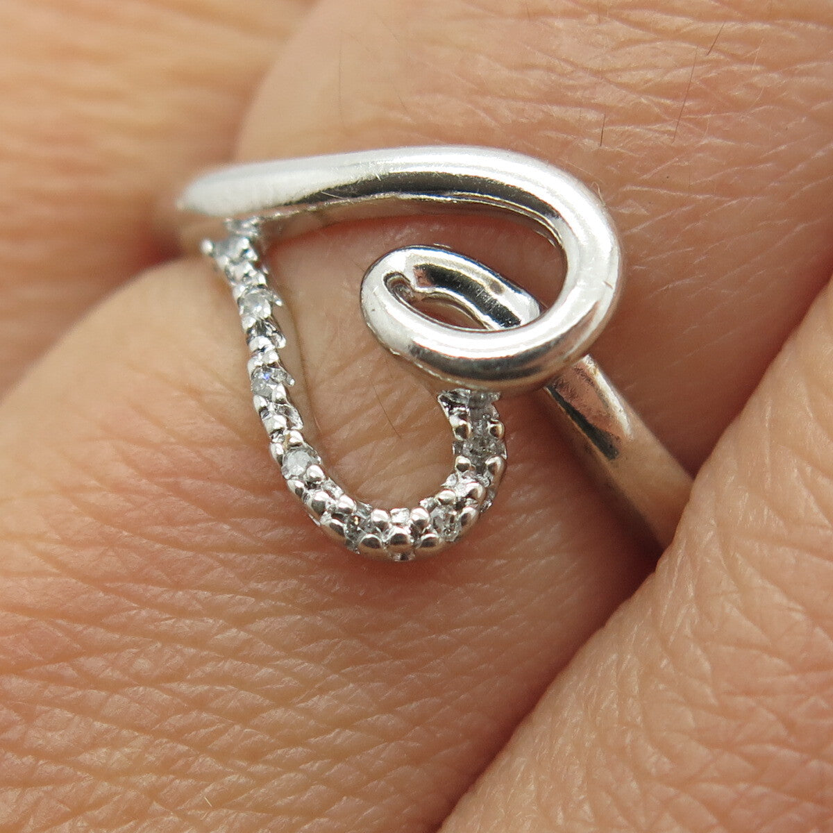 SUN 925 Sterling Silver Real Round-Cut Diamond Twisted Heart Ring Size 7