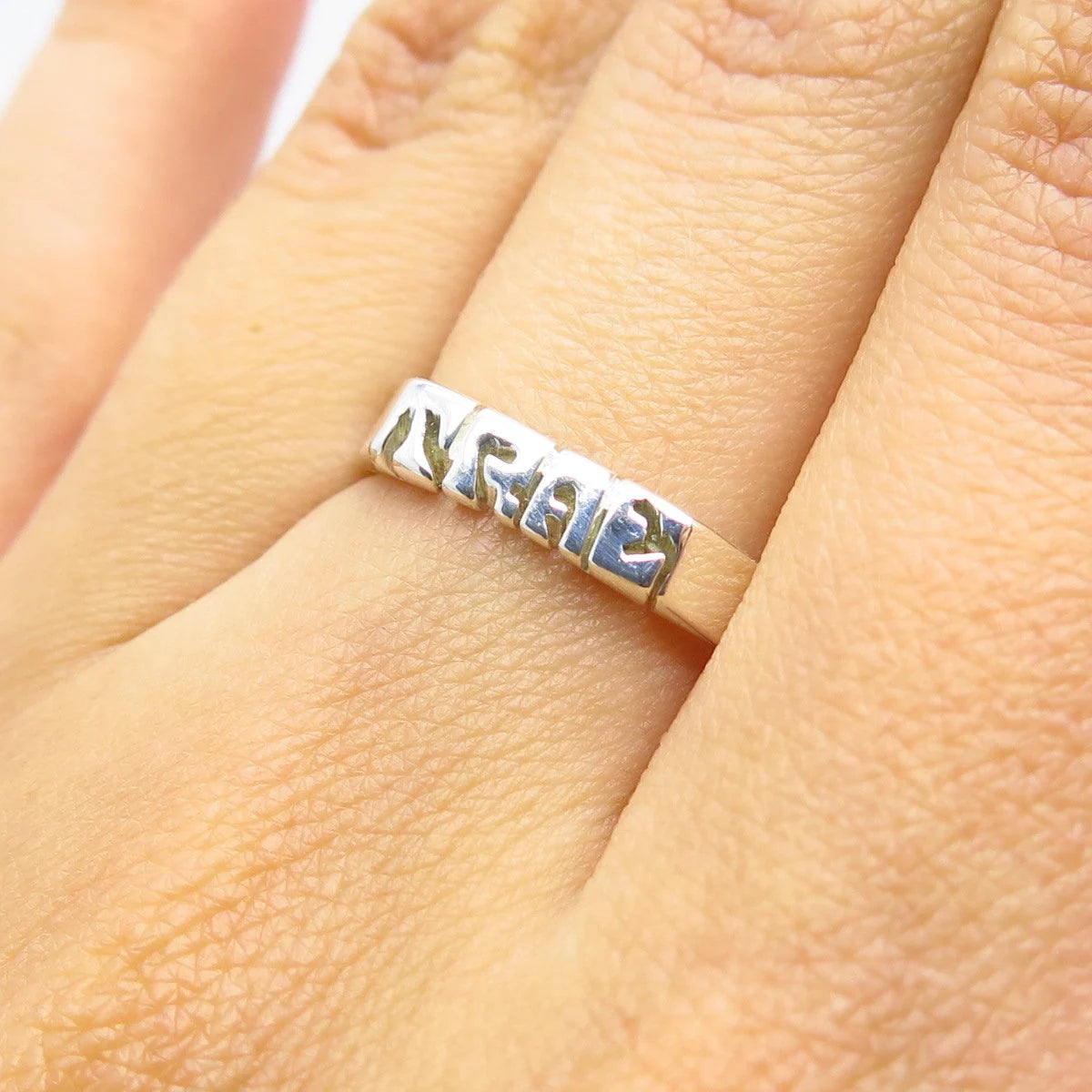 925 Sterling Silver Vintage "TRAE" Ring Size 6.75