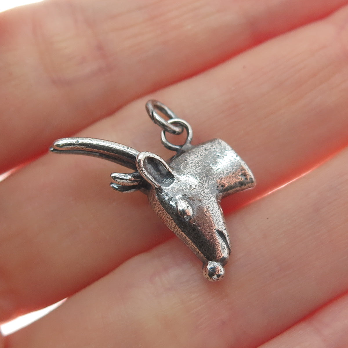 925 Sterling Silver Vintage Deer Oxidized Minimalist Charm Pendant