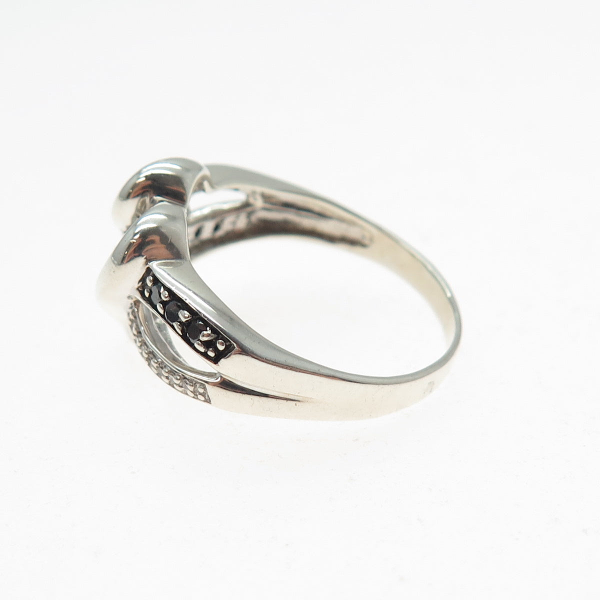 925 Sterling Silver Real Round-Cut Black & White Diamond Heart Ring Size 8.75