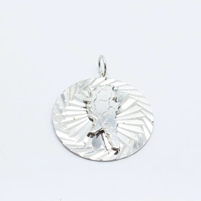 800 Silver Vintage Earth Map Ribbed Round Pendant