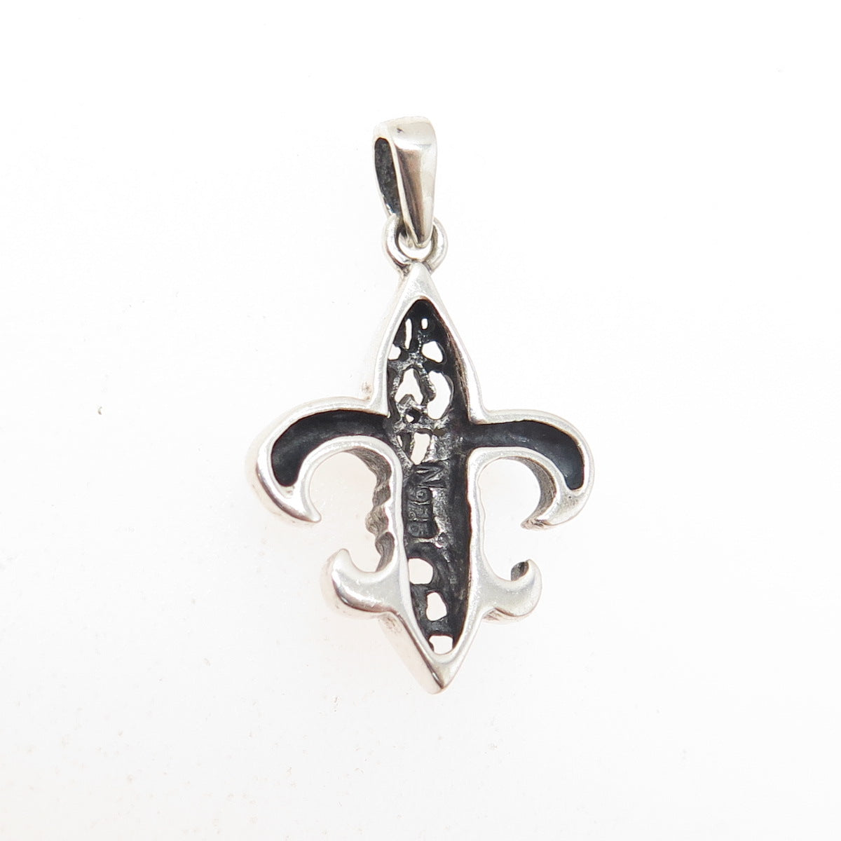 925 Sterling Silver Vintage Fleur-de-Lis Pendant