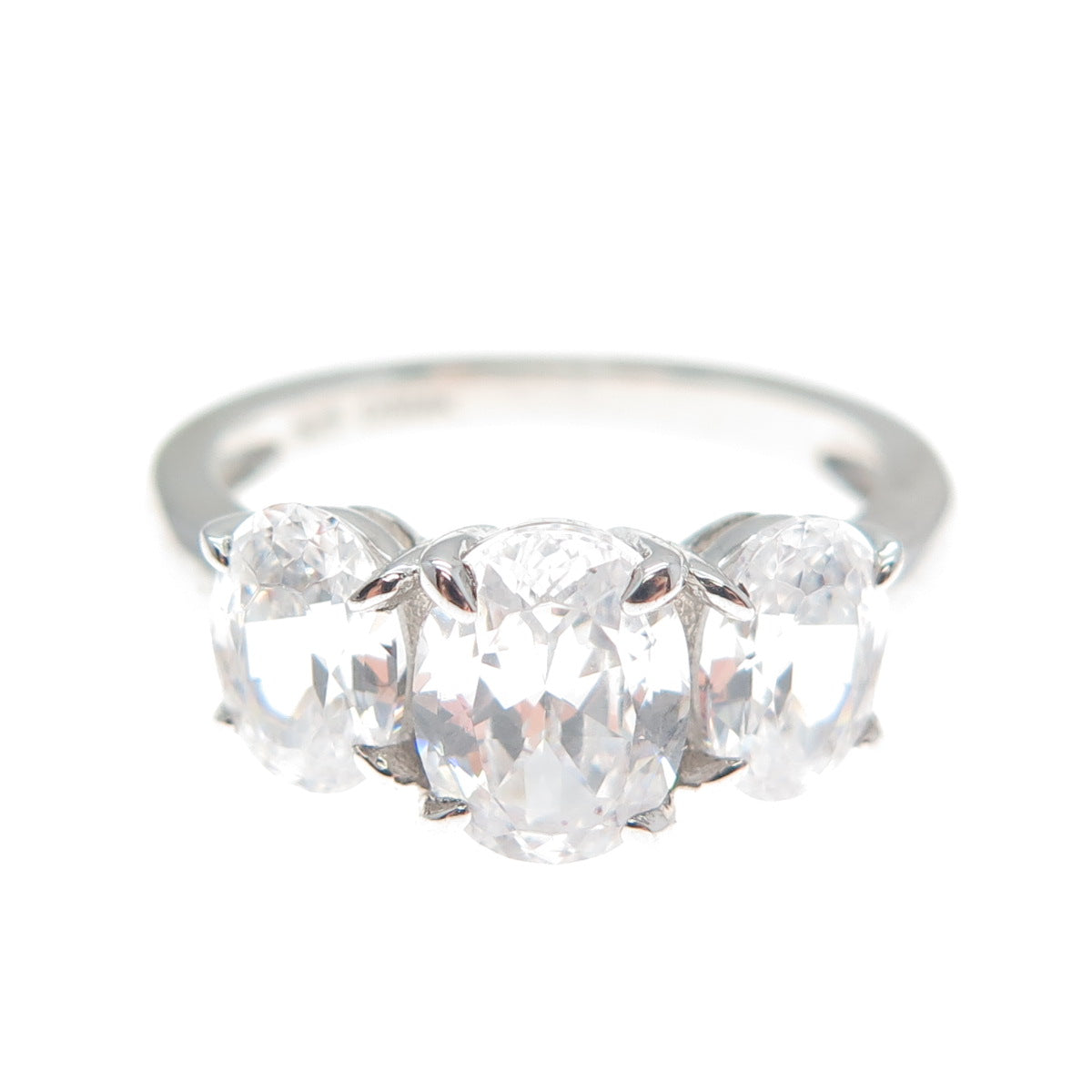 DSMK 925 Sterling Silver Oval-Cut C Z Engagement Ring Size 7.5