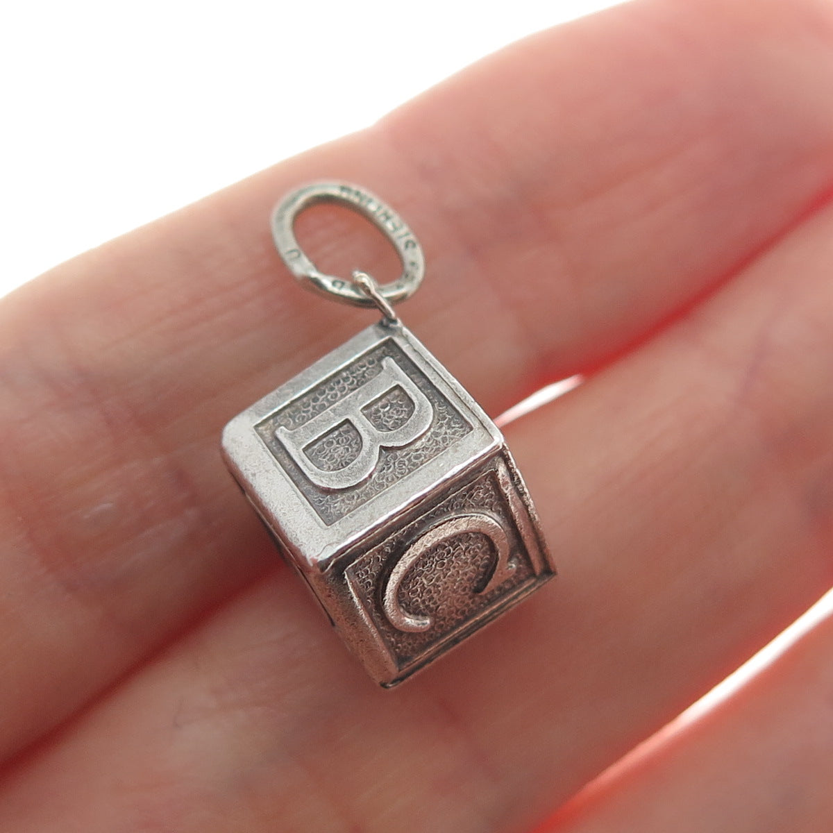 BEAU 925 Sterling Silver Vintage Baby Alphabet Building Block Mini Charm Pendant