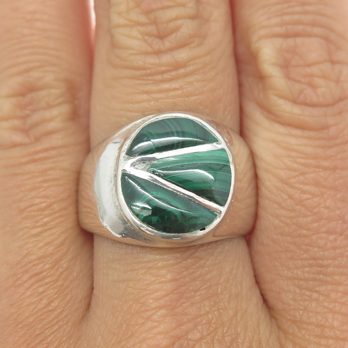 Old Pawn Navajo 925 Sterling Silver Southwestern Malachite Tribal Ring Size 9.25