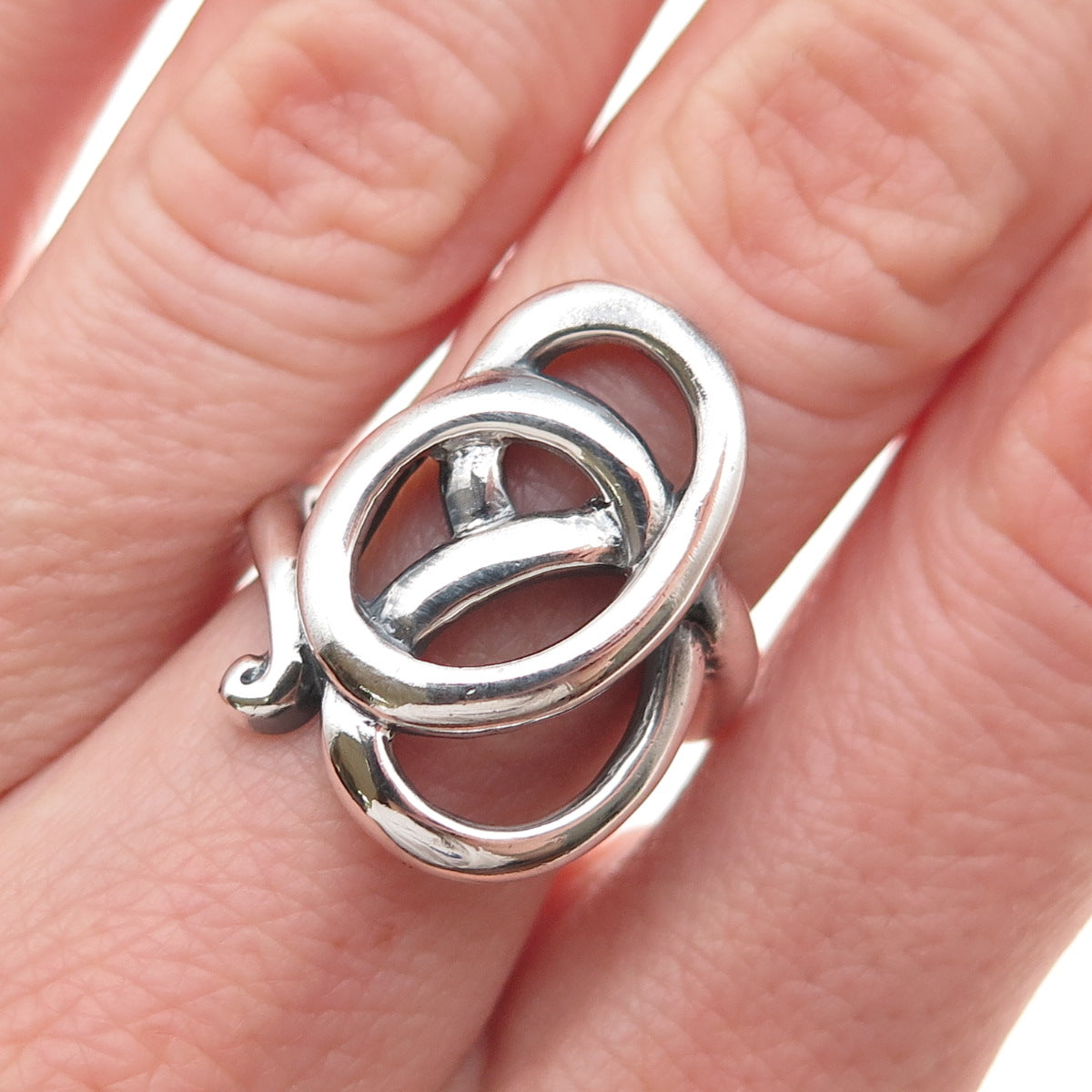 925 Sterling Silver Vintage Modernist Twisted Knot Oxidized Ring Size 6.75