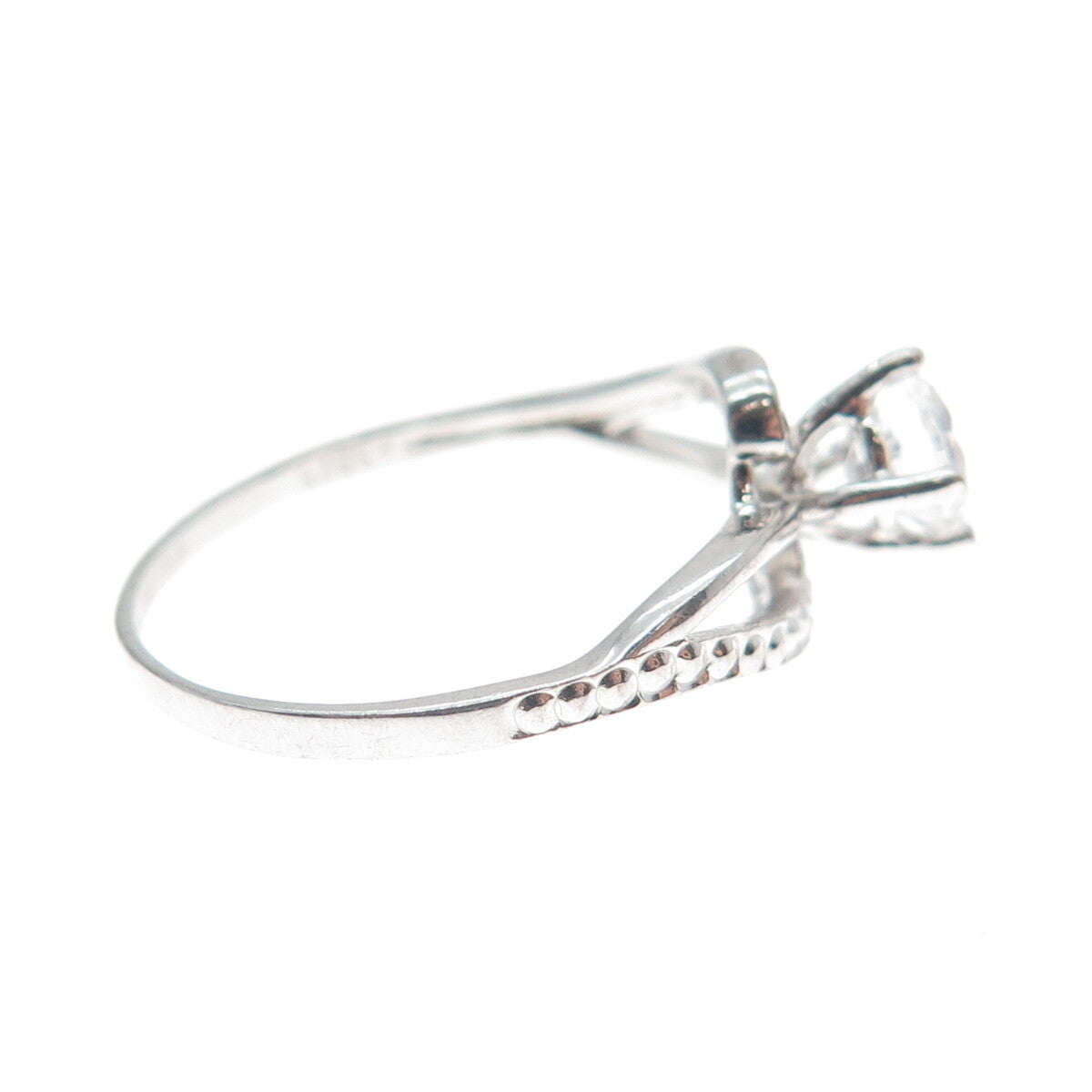 925 Sterling Silver Round-Cut Shaped C Z Engagement Ring Size 6